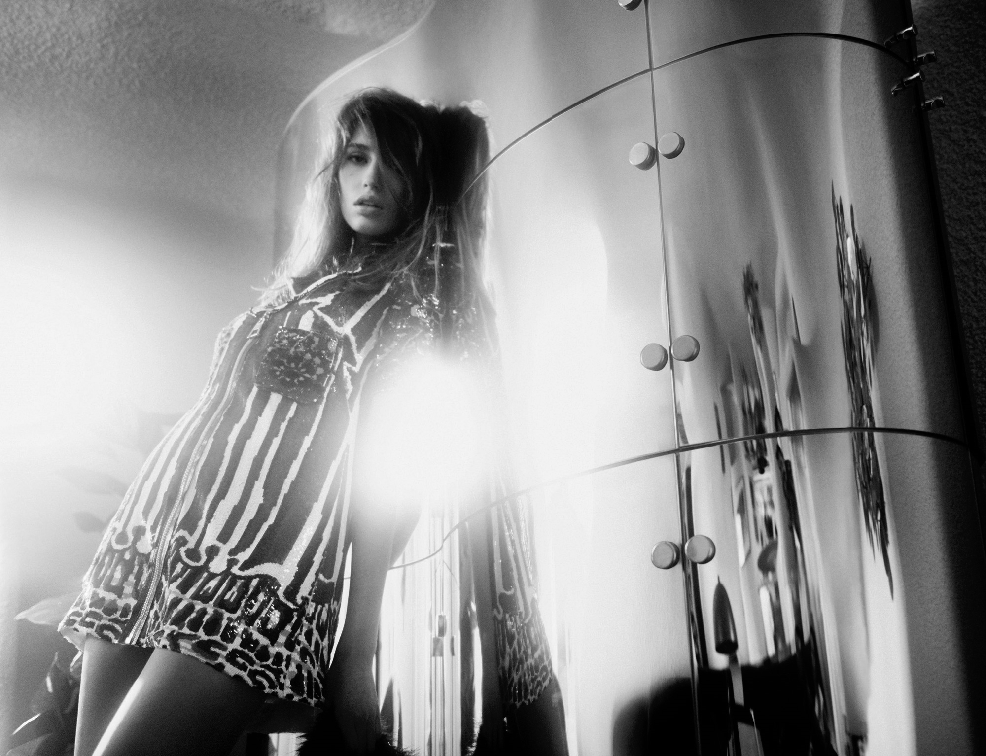 D.M_L'OFFICIEL_15-03_GIMME-SHELTER_10.jpg