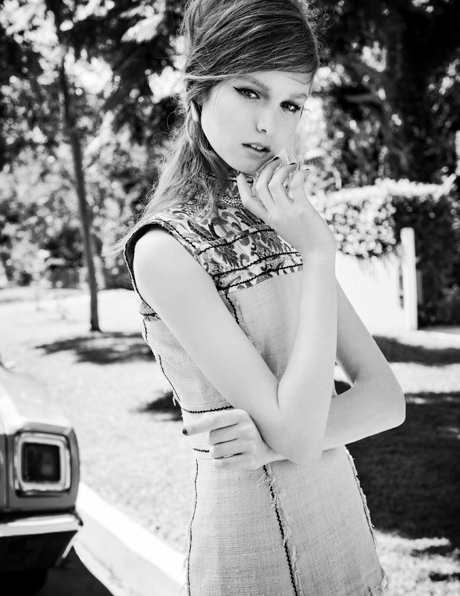 D.M_ELLE_15-05_GIRL-NEXT-DOOR_04.jpg