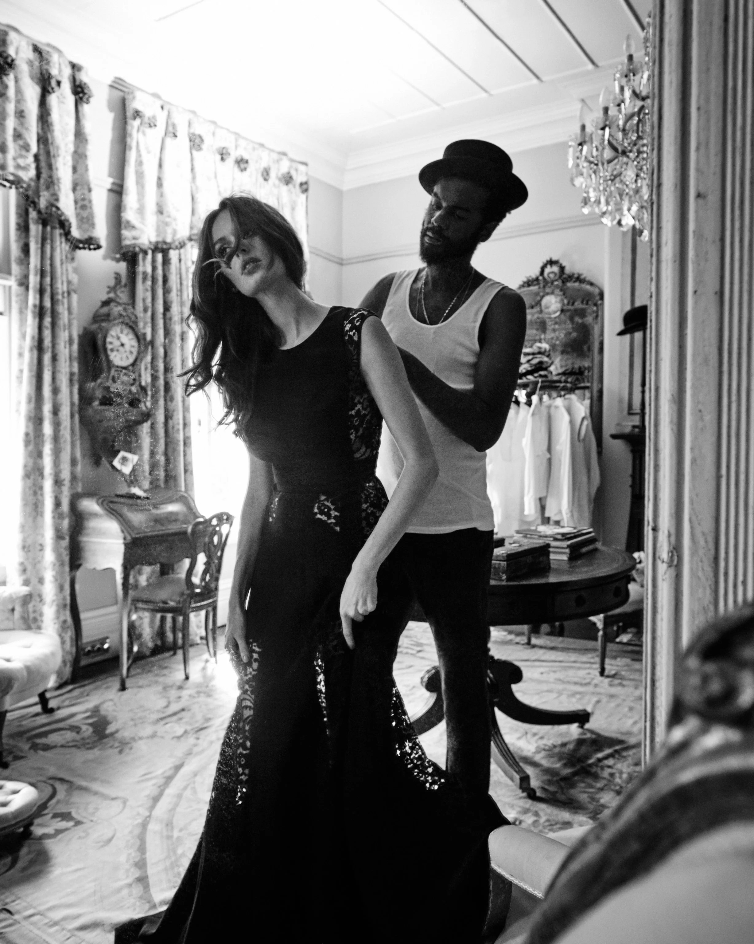 D.M_HARPER'S-BAZAAR_15-08_LOVE-STORY_06.jpg