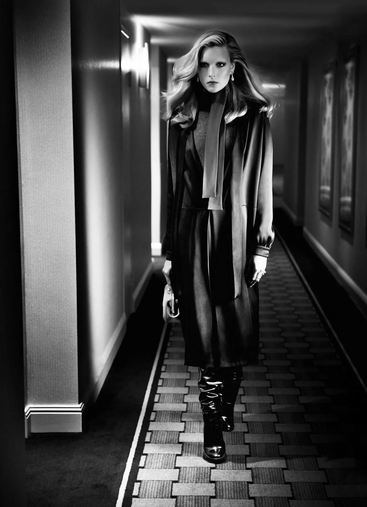 DM_HARPERS-BAZAAR_14-08_BILLON-DOLLAR-BABY_07.jpg