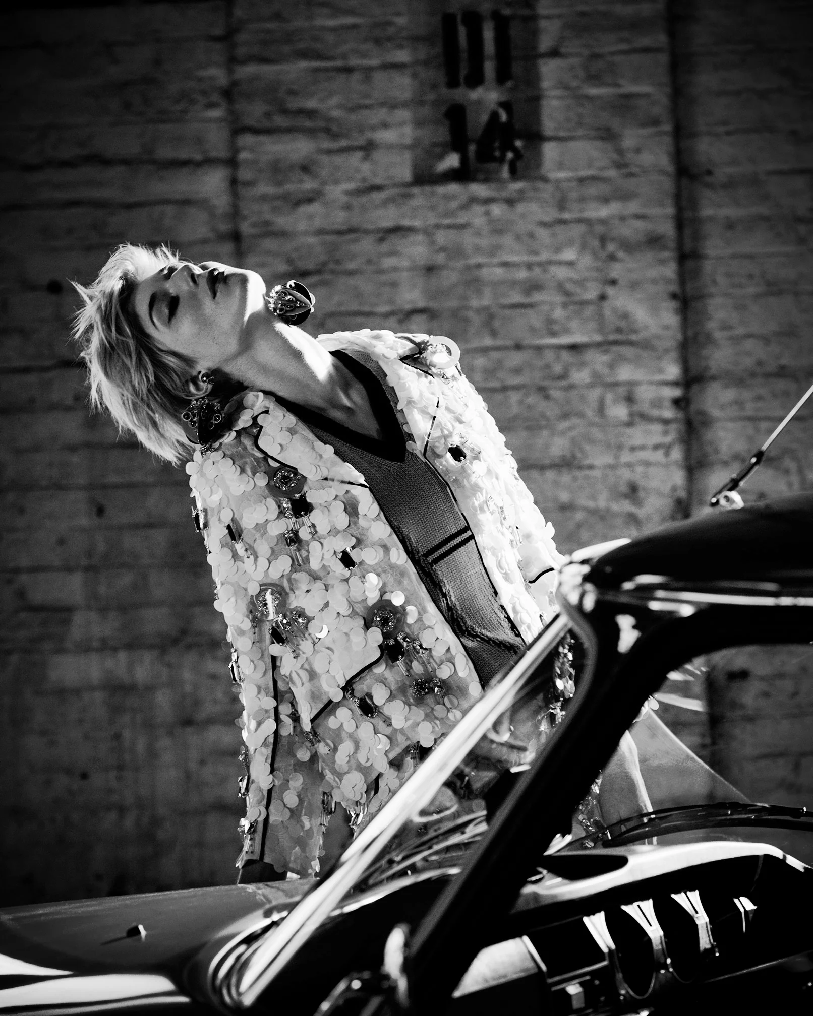 20160401_INSTYLE_Elizabeth_Debicki_S07_0050 1.jpg