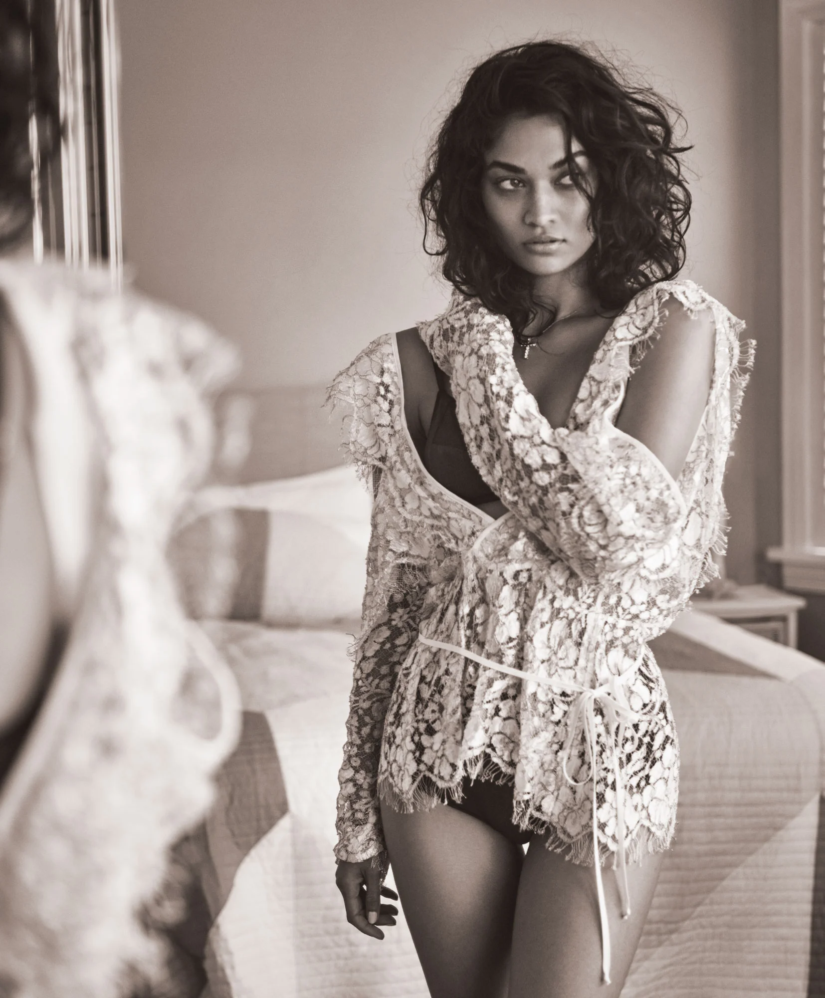DM_INSTYLE_16-11_CHASING-THE-SUN-SHANINA-SHAIK_07.jpg