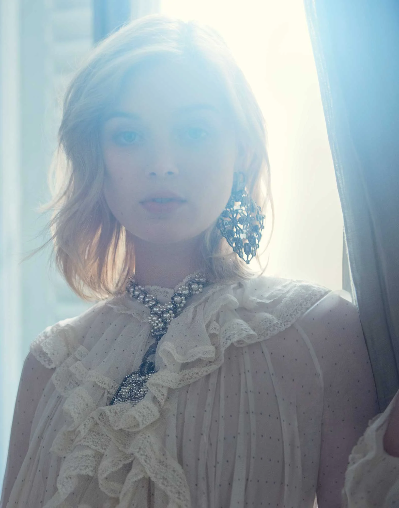 DM_INSTYLE-17-03_BRIGHT-STAR-BELLA-HEATHCOTE_03.jpg