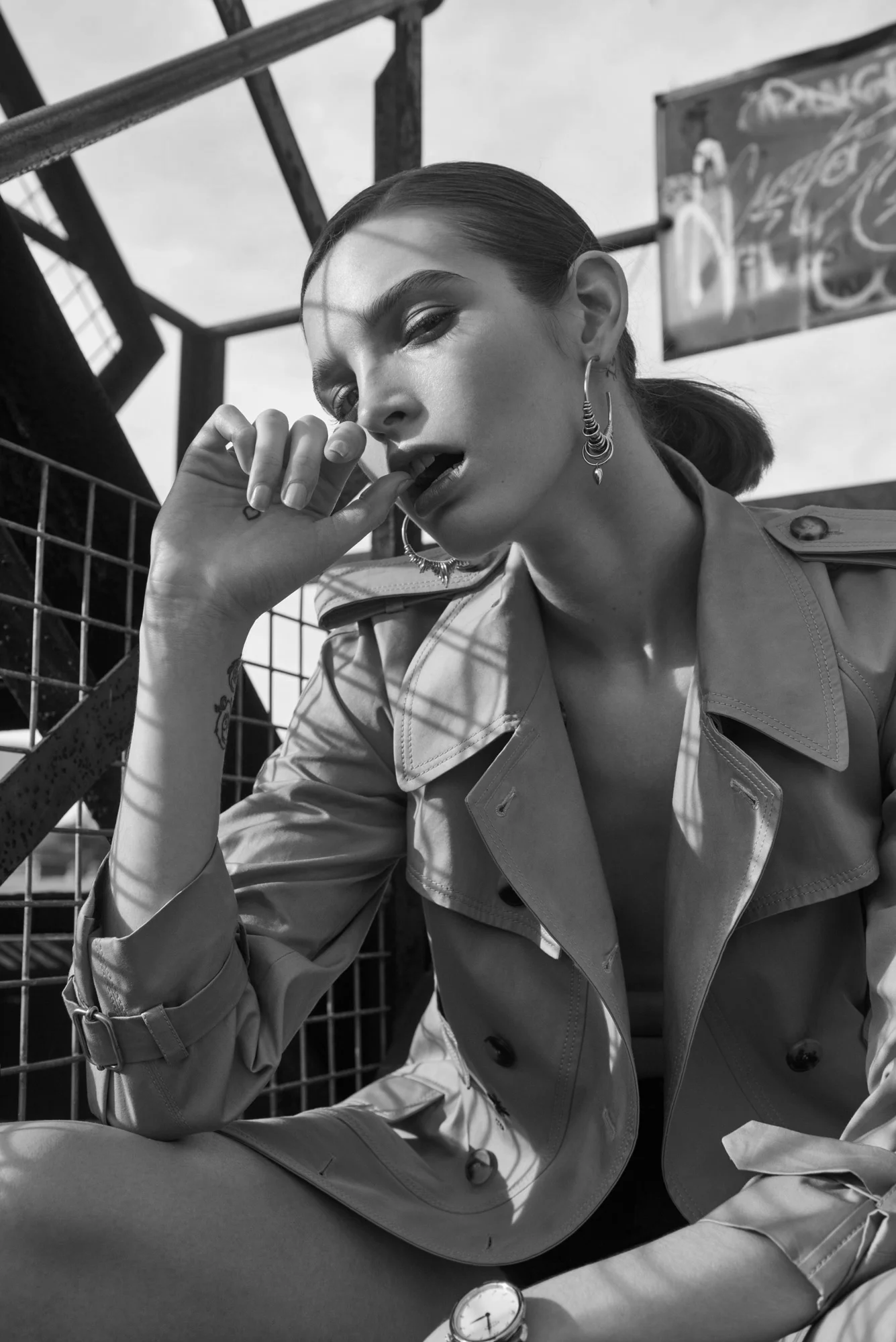 DM_ELLE_17-03_URBAN-LEGEND_05.jpg