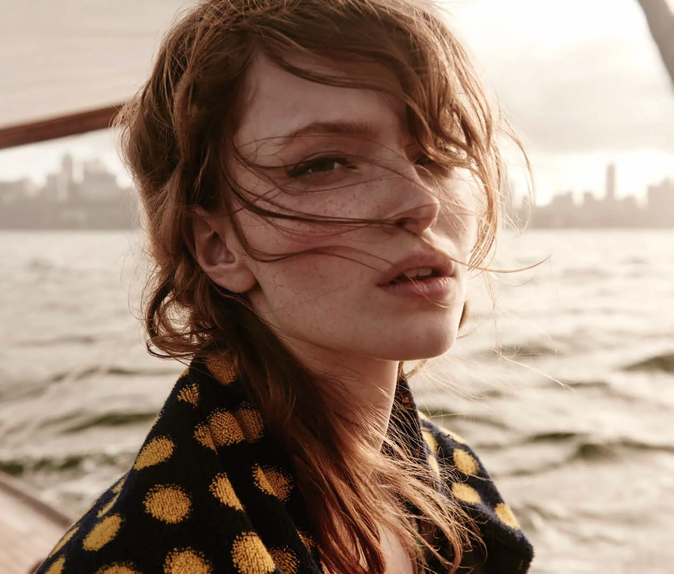 DM_MARIE-CLAIRE_17-06_SWEPT-AWAY_07.jpg