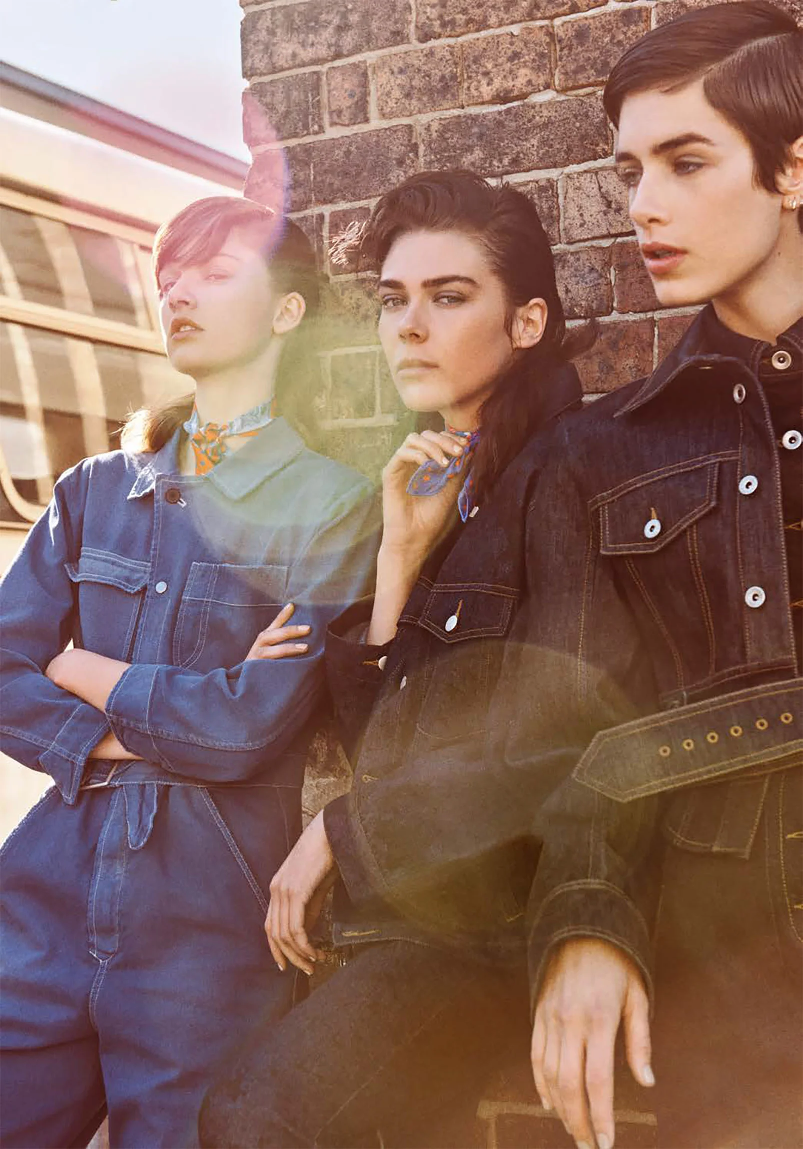 DM_MARIE-CLAIRE_17-10_GIRL-GANGS_02.jpg