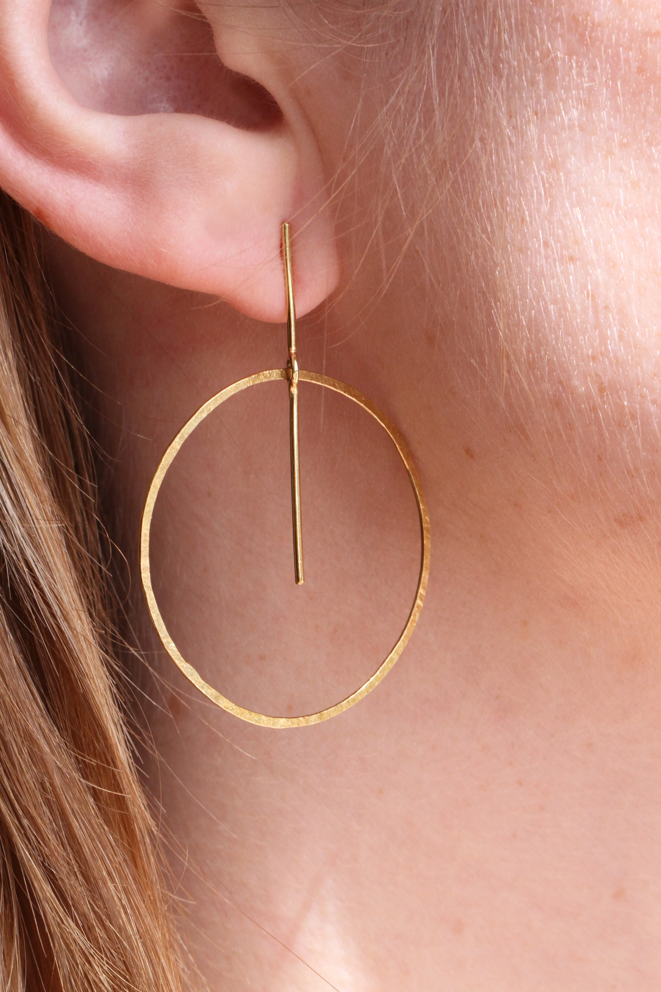 SS19_Line Hoops_18ky.jpg