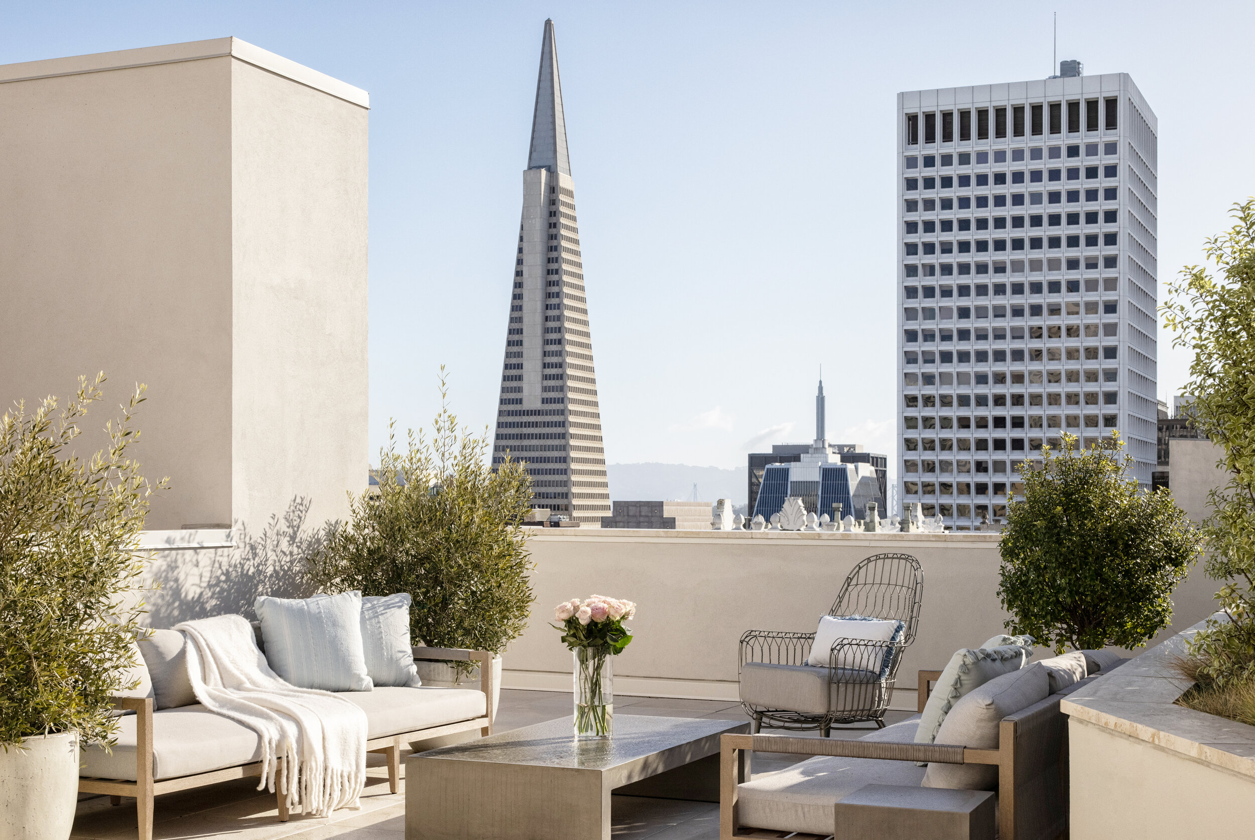 Crescent_NobHill-18.jpg