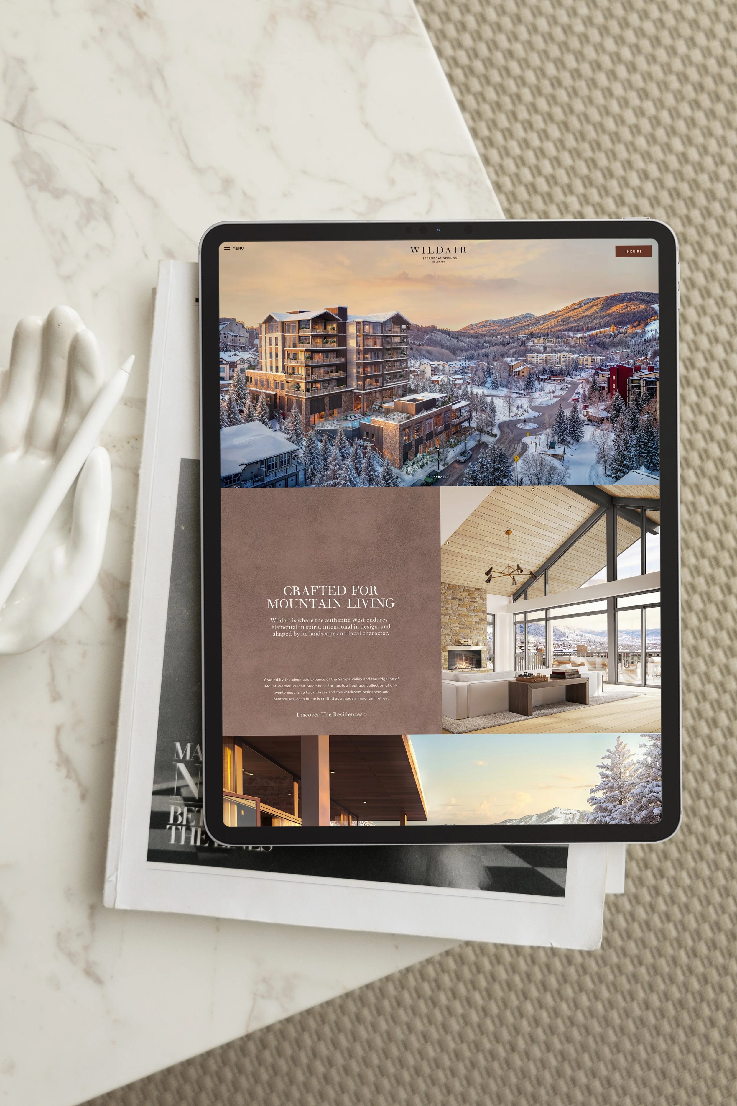 09 - iPad Pro Mockup.jpg