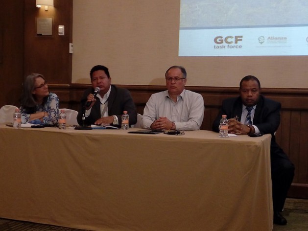 Cándido Mezua speaks about the role of indigenous peoples in changing policy.