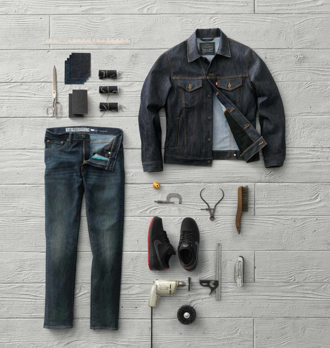 Levi Nike Apparel Laydown.jpg