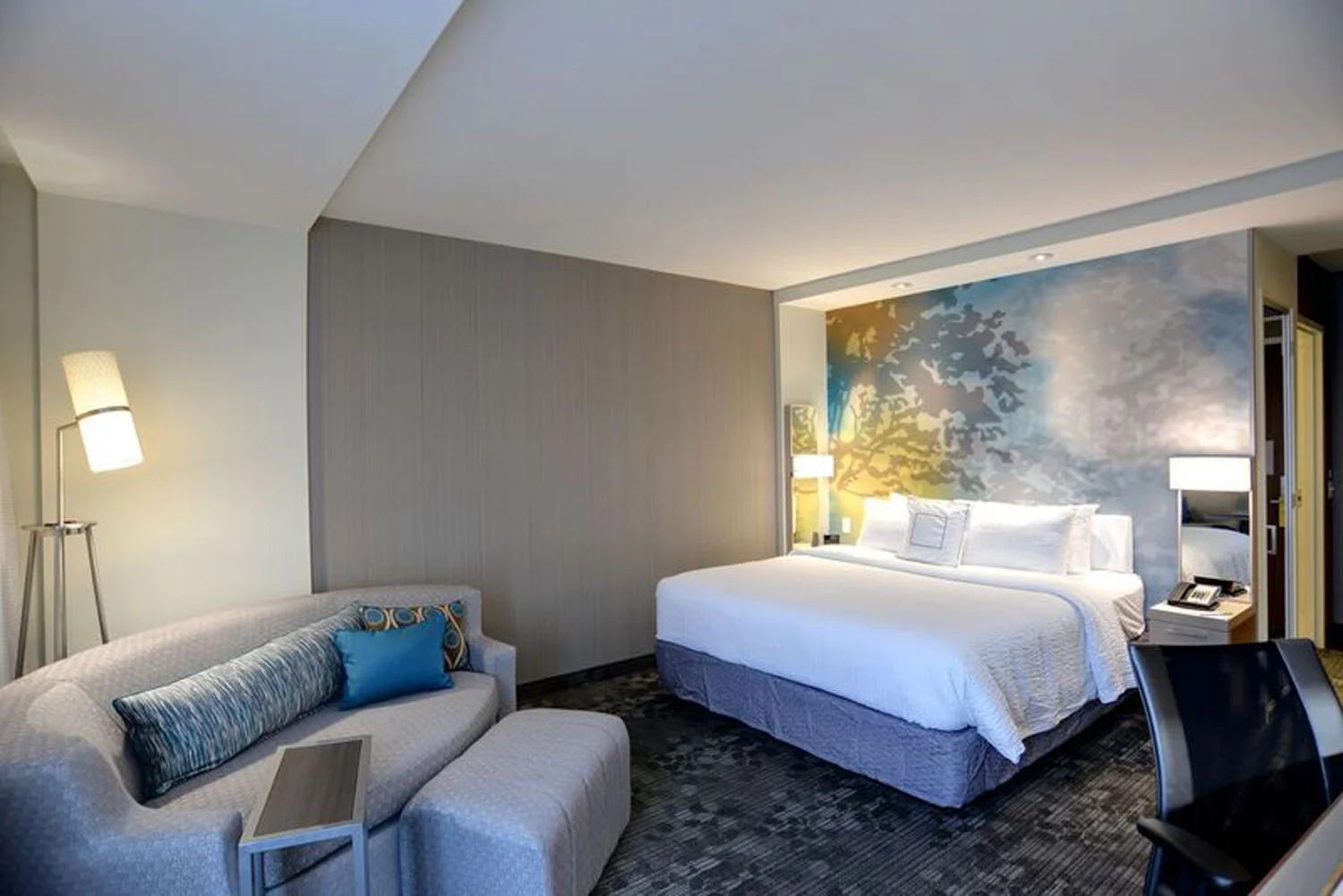 courtyard-marriott-king.jpg