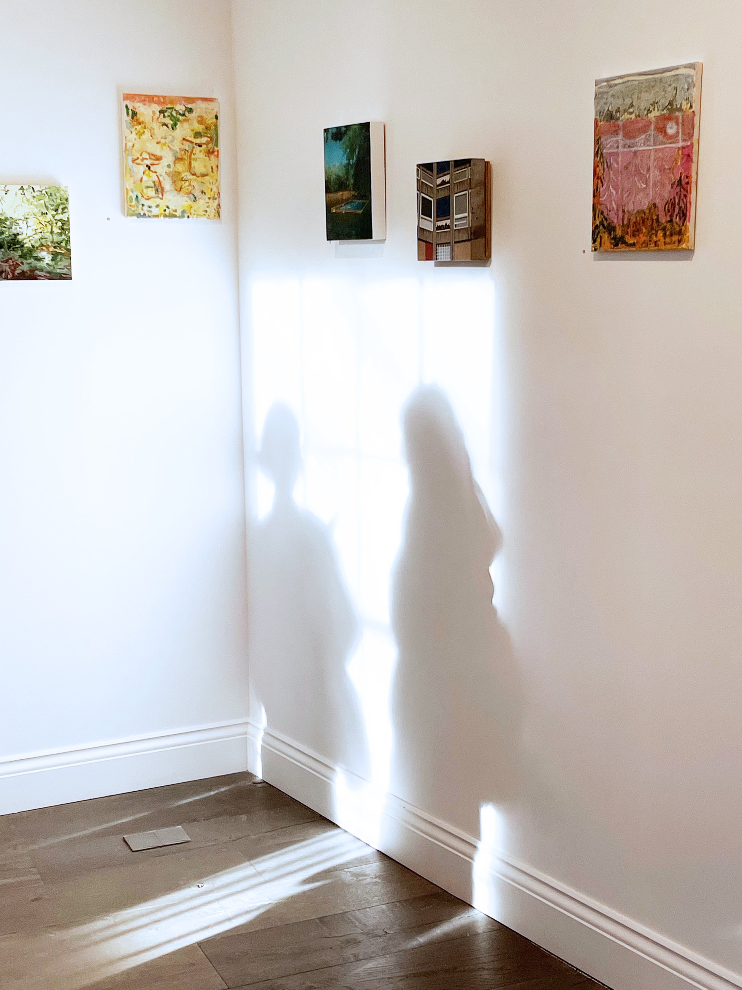 Hang l-r 12 people.jpg