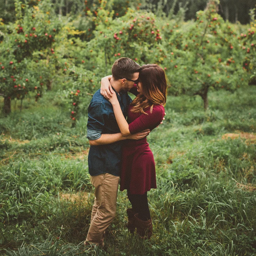 Maine Apple Orchard Engagement // Lauren & Travis