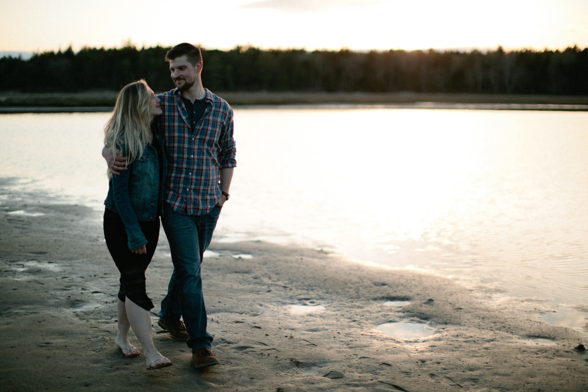 Reid-State-Park-Engagement-38.jpg