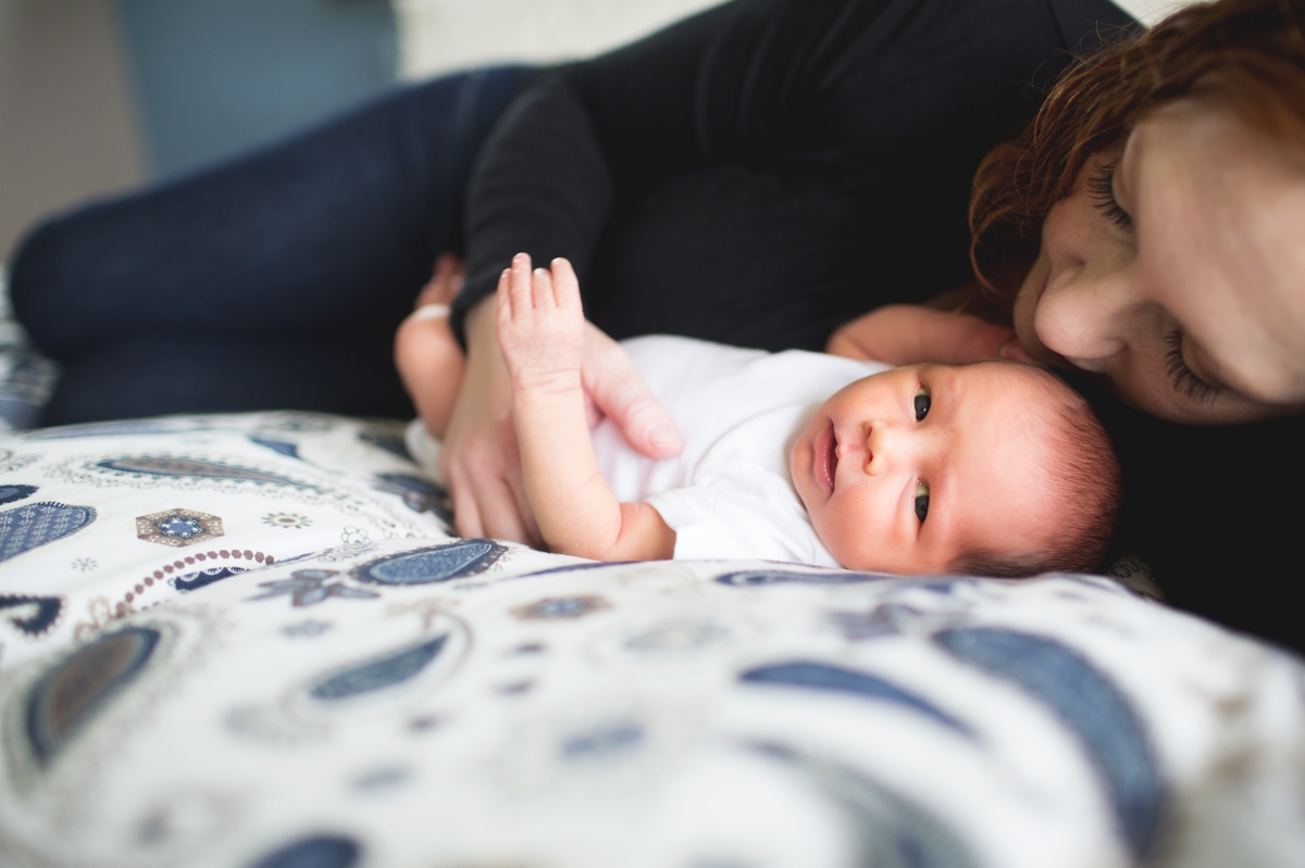 elena blair seattle newborn and family home photography