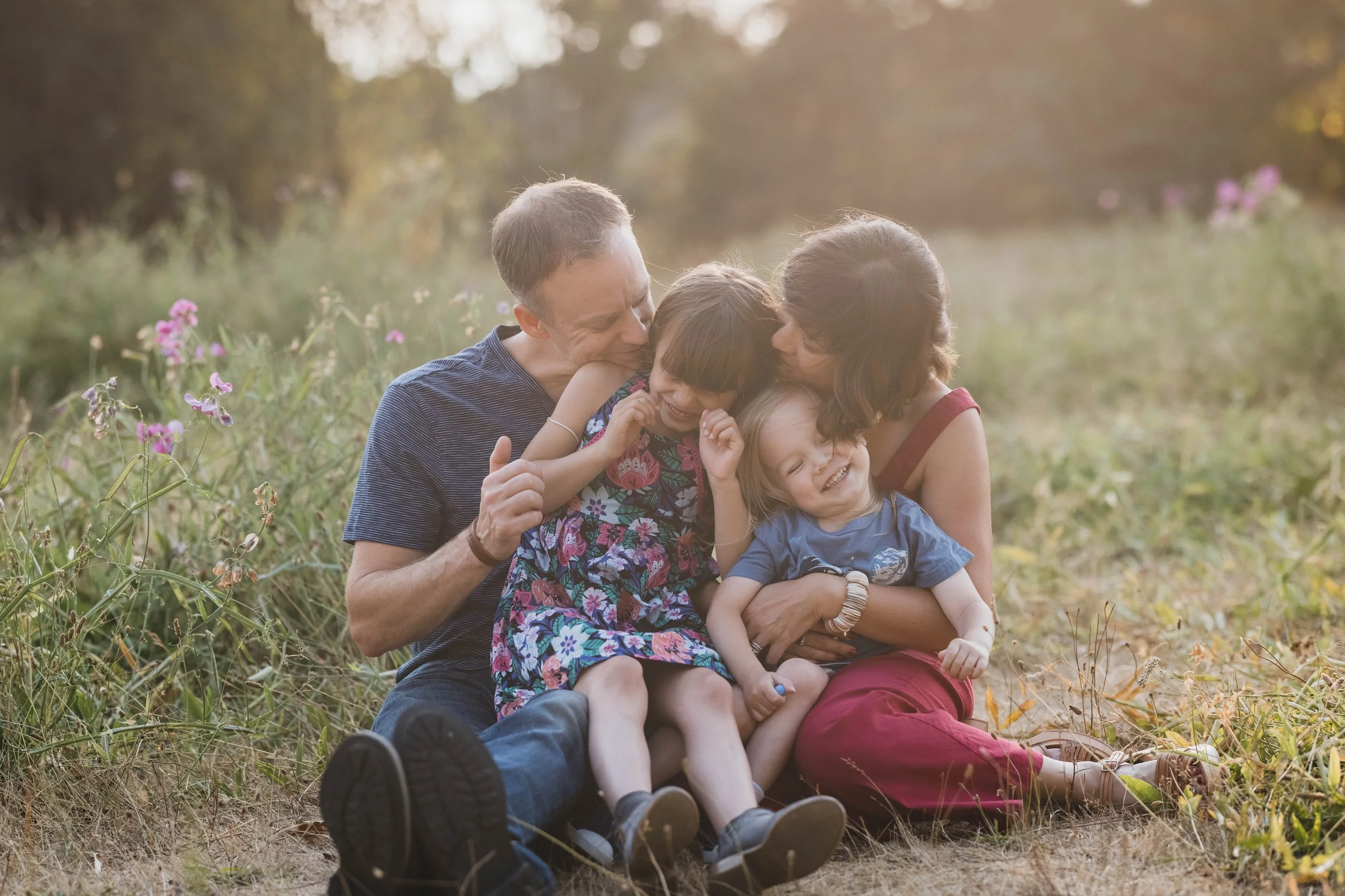 Family Posing Made Easy In Seattle 