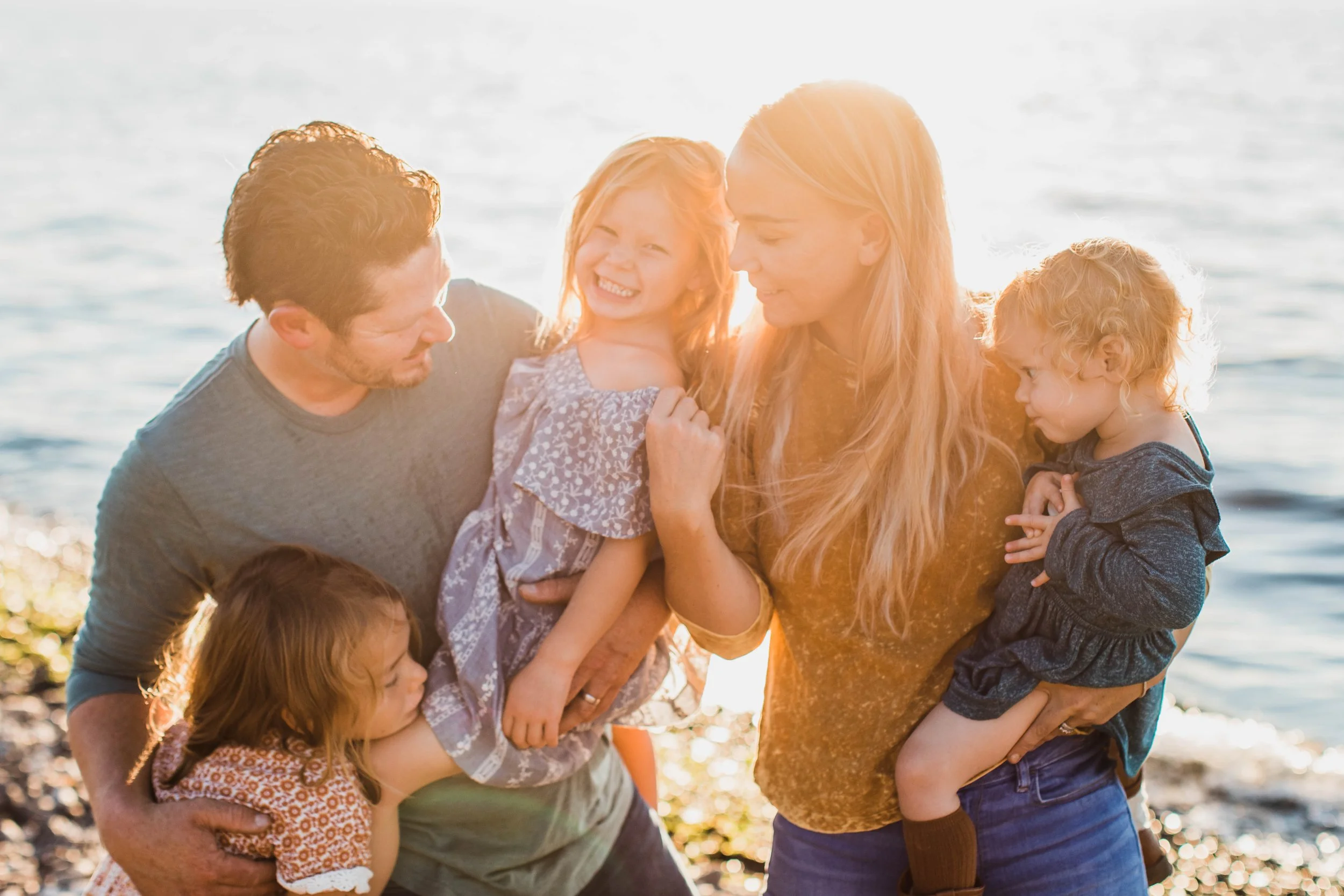 Lifestyle Family Photographer 