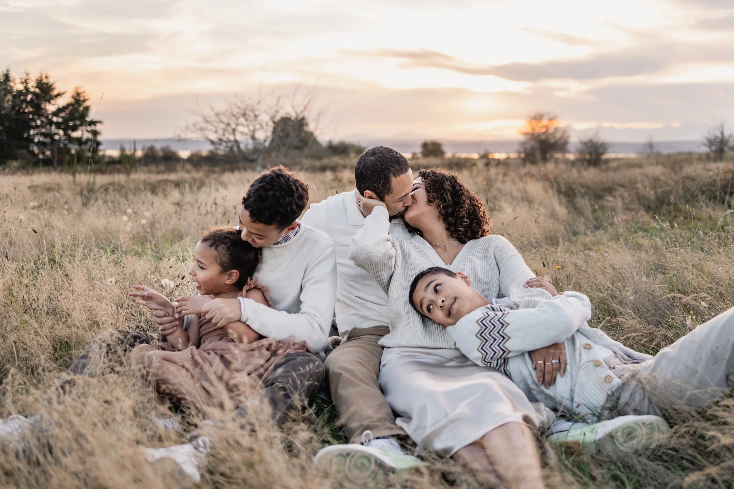 family_photographer_seattle_elena.jpg