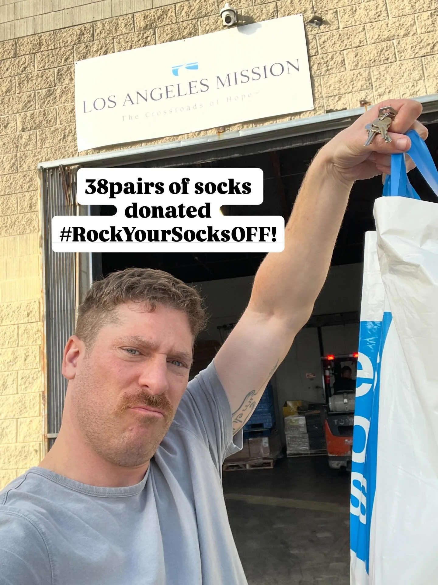 #RockYourSocksOFF!
@illafent