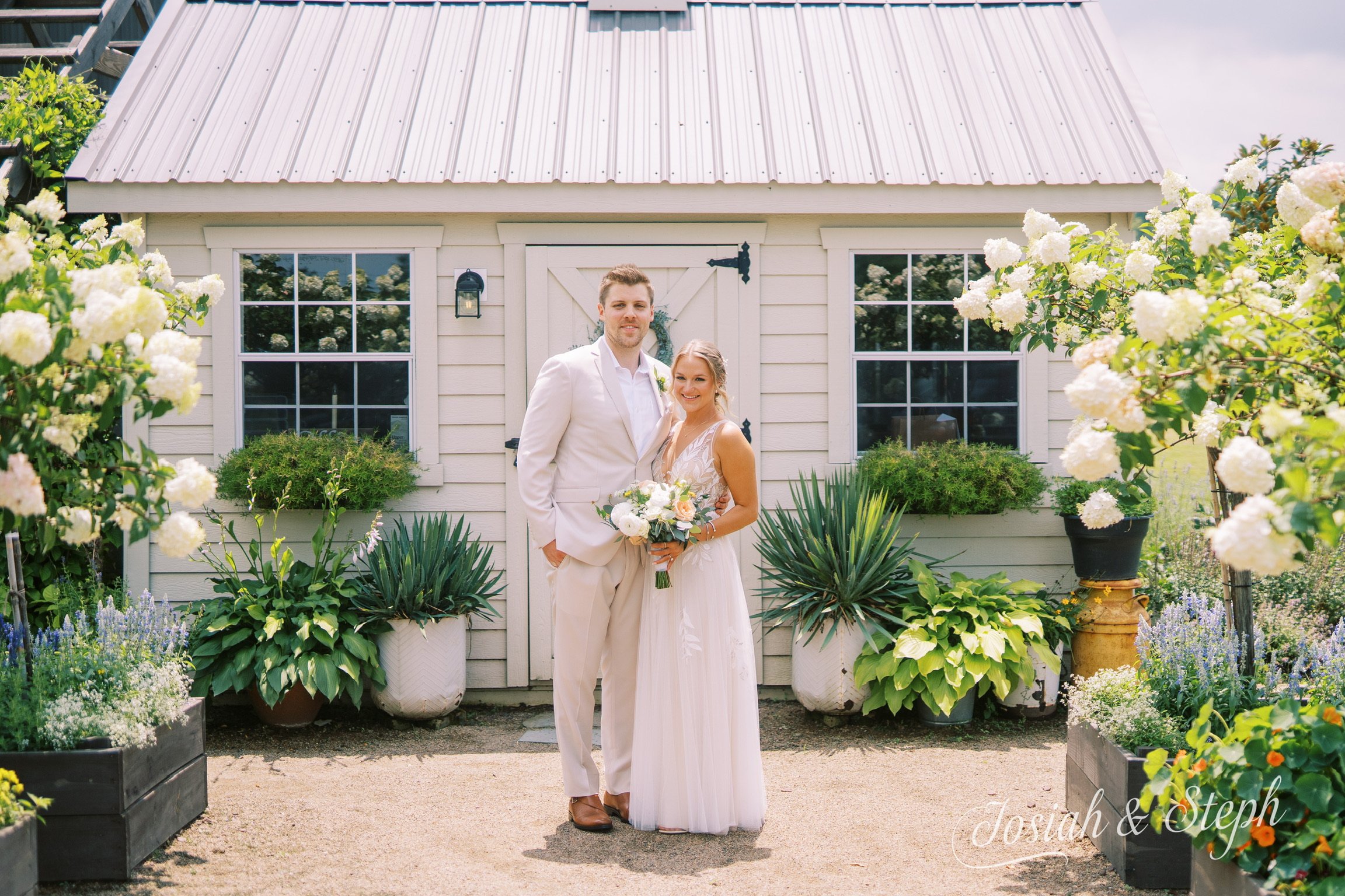 How to Plan a Romantic Farm Wedding: The Complete Guide