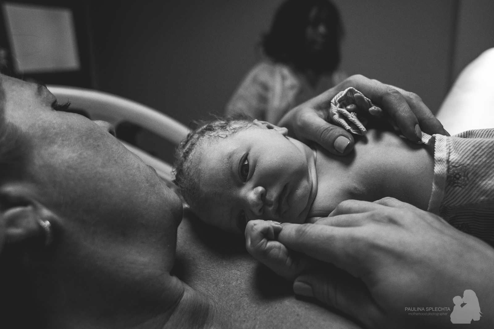 bocabirthphotographer-boca-birth-photographer-birth-center-hospital-hypnobirthing-midwife-doula-trimester-breastfeeding-florida-hollywood-delray-stop-nausea-morning-sickness-28.jpg