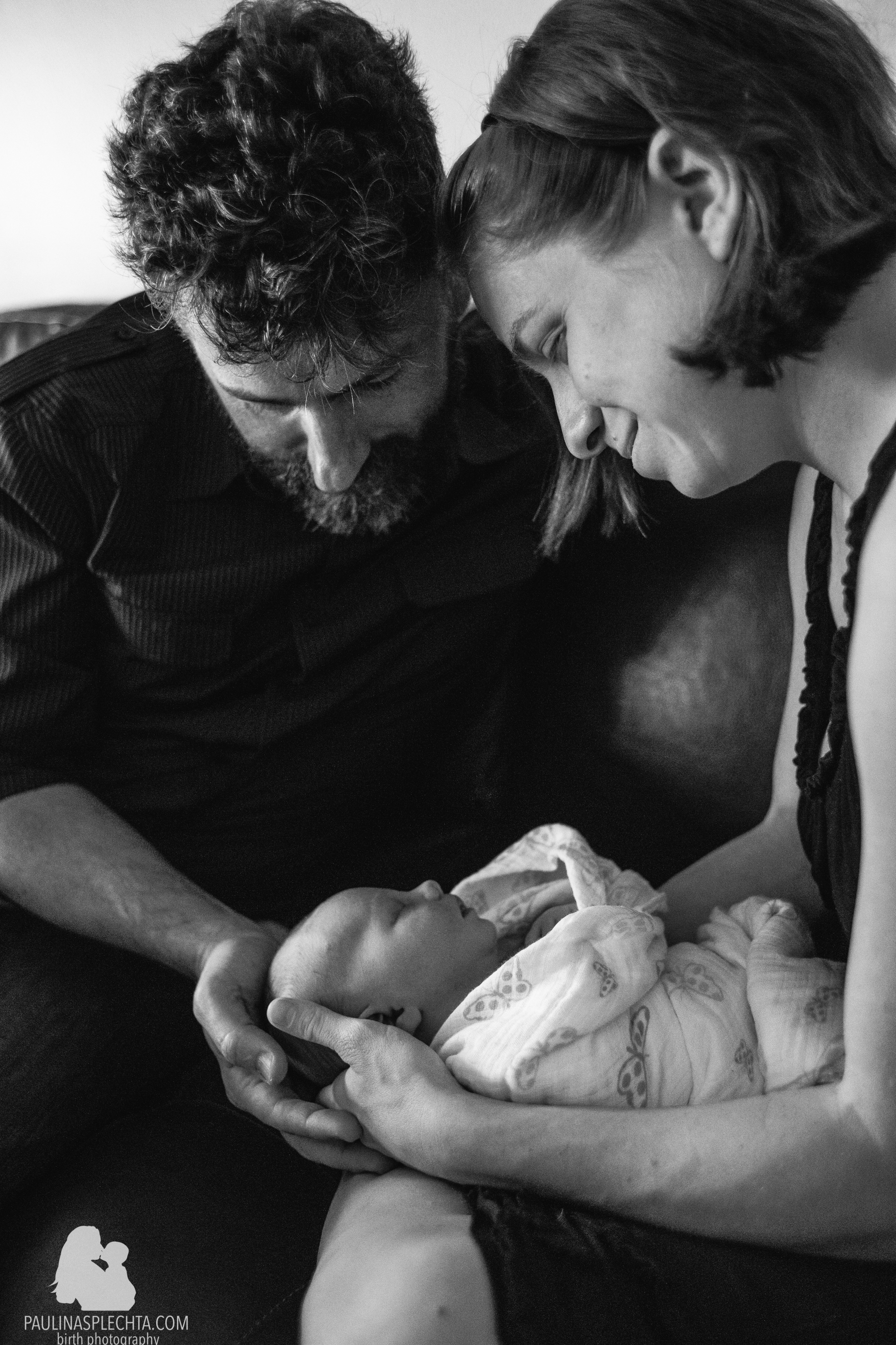 familyphotographer-babyphotographer-newbornphotographer-birth-bocaregional-ob-midwife-doula-hypnobirthing-birthphotographer-maternityphotos-bocaraton-maryharris-9.jpg