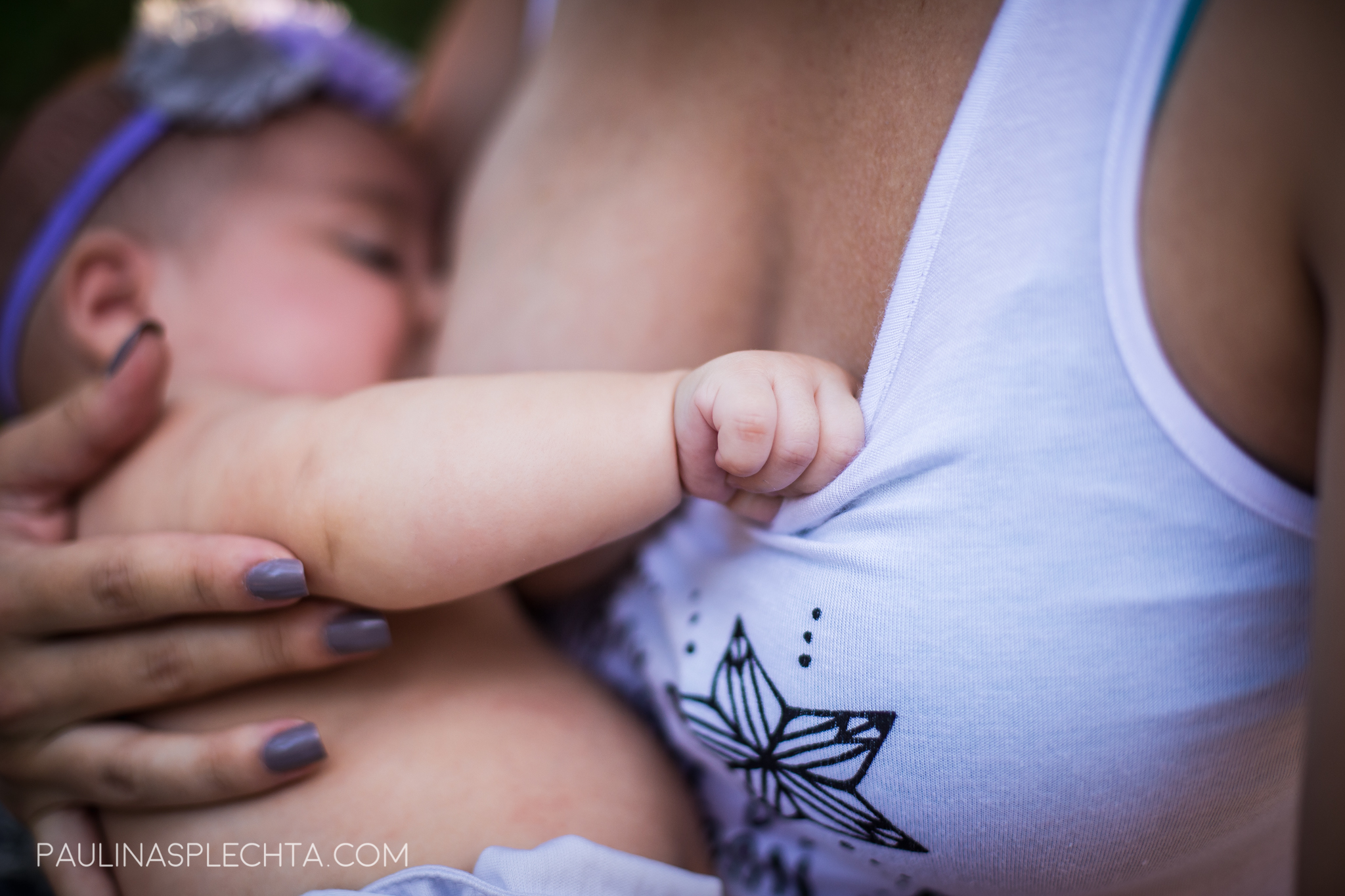 boca-raton-regional-hospital-vbac-car-birth-christine-hackshaw-kathy-fair-baby-bump-mommy-and-me-family-photographer-birth-7.jpg