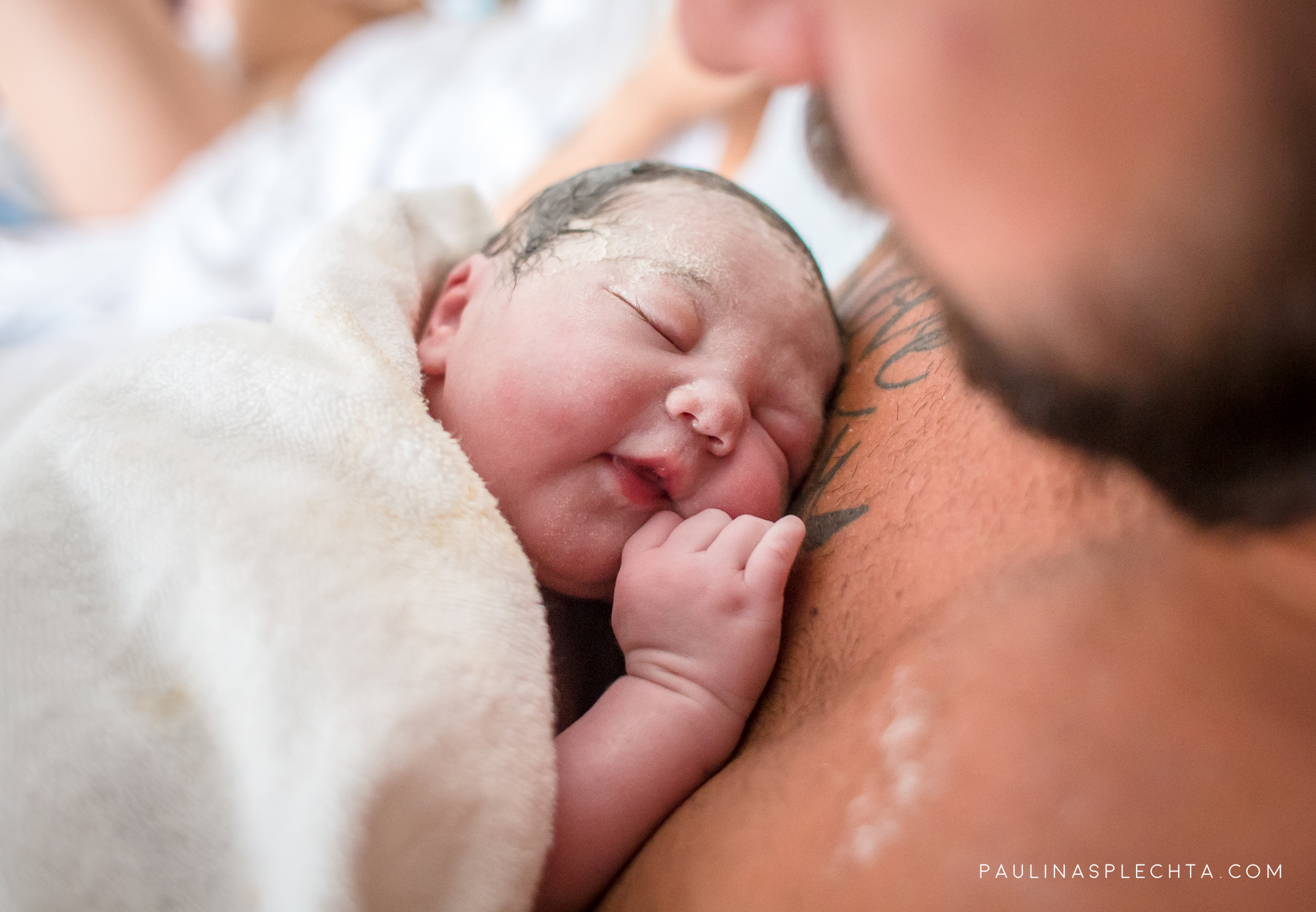 home-birth-photography-documentation-placenta-encapsulation-connie-mullen-organic-movements-studio-nail-salon-prenatal-massage-baby-love.jpg