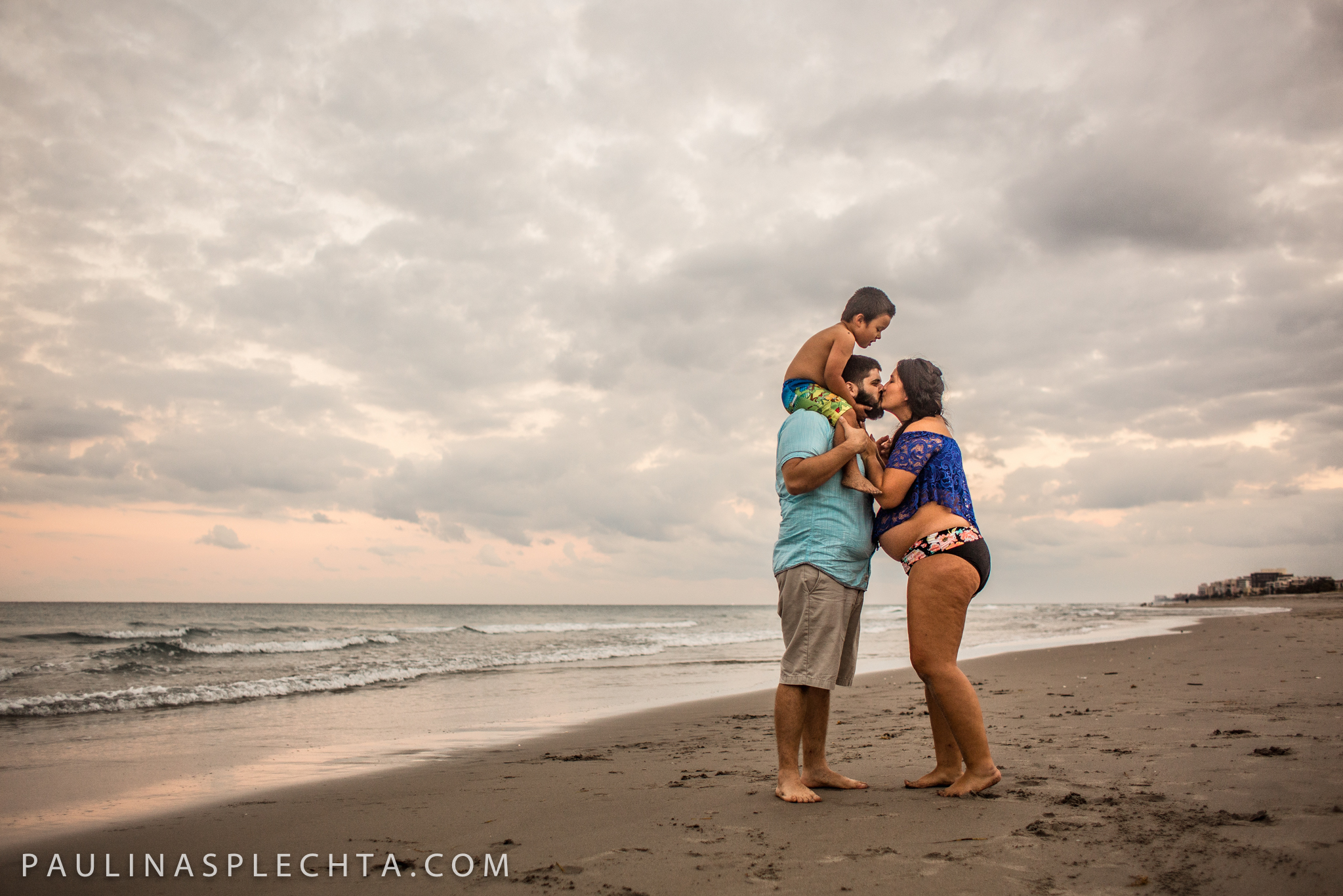 Maternity Newborn and Baby Photographer in Boca Raton Fort Lauderdale South Florida-31.jpg
