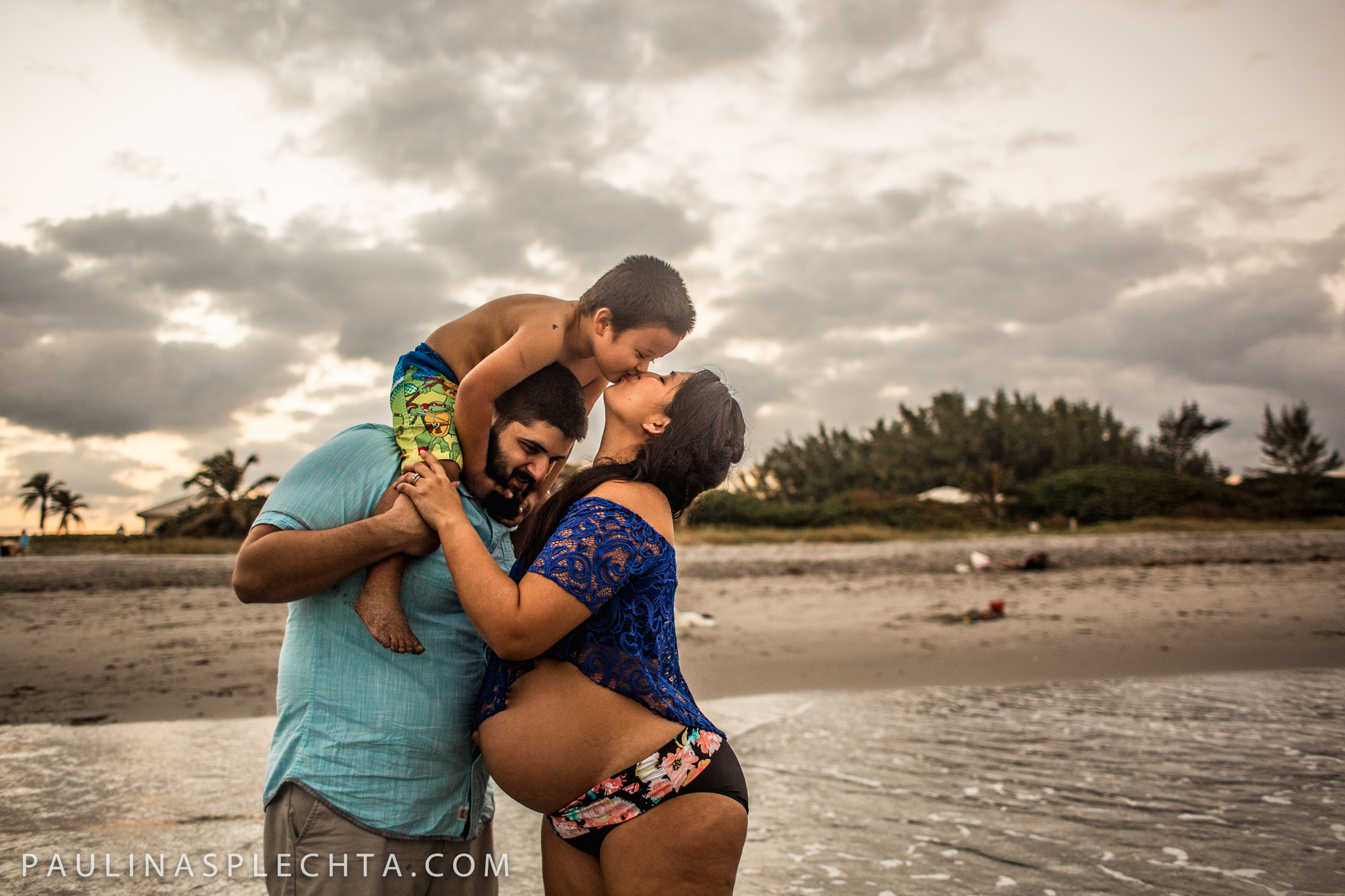 Maternity Newborn and Baby Photographer in Boca Raton Fort Lauderdale South Florida-32.jpg