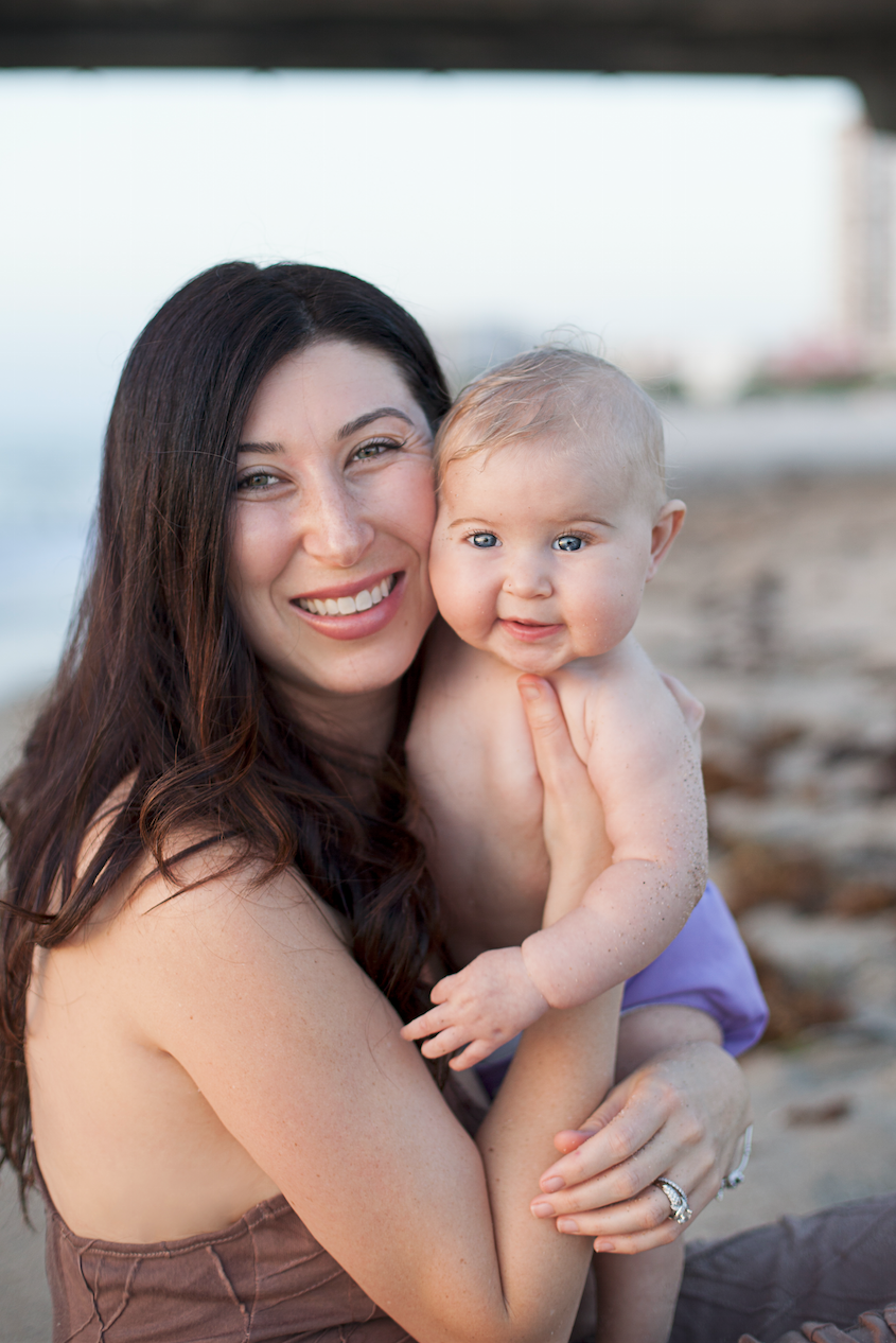 Breastfeeding Photographer in Deerfield Beach Pompano Florida 3 .jpg