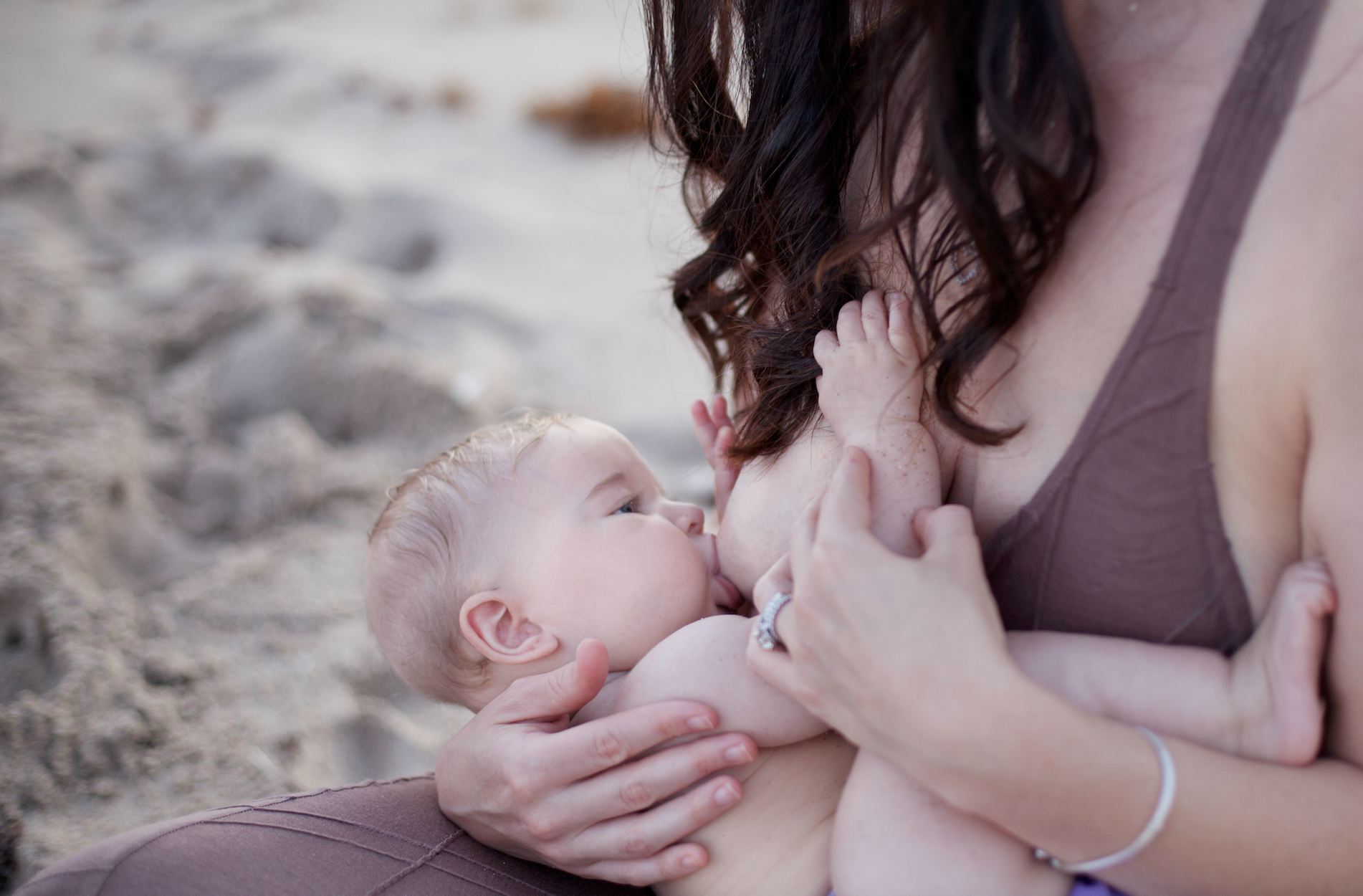 Breastfeeding Photographer in Deerfield Beach Pompano Florida 1 .jpg