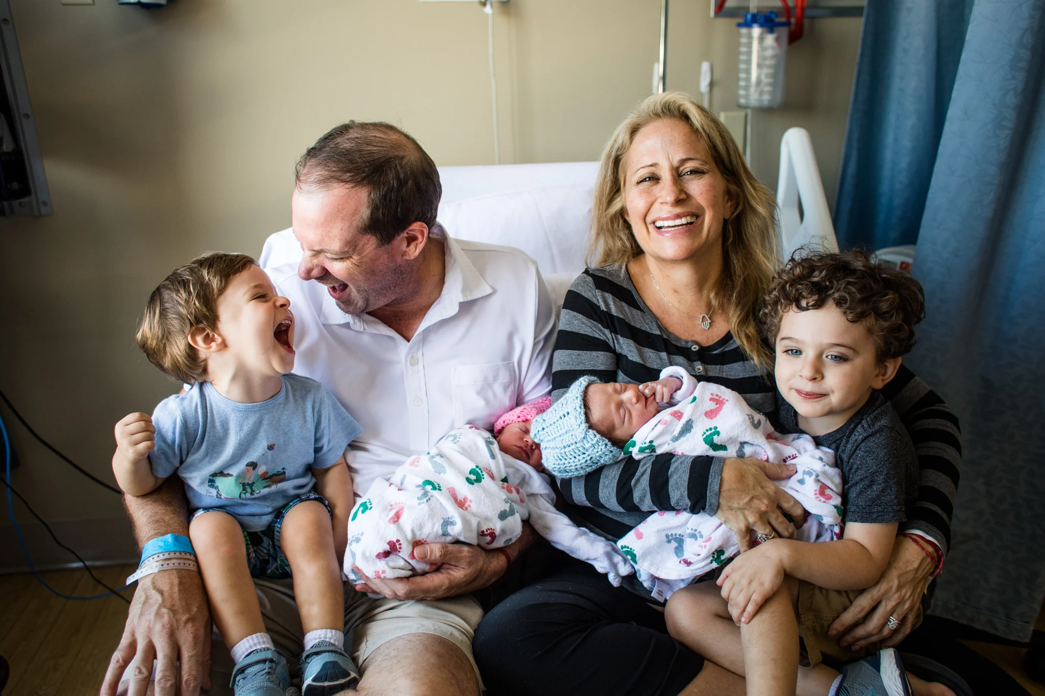 how many people in the labor room give birth hospital boca raton florida.jpg