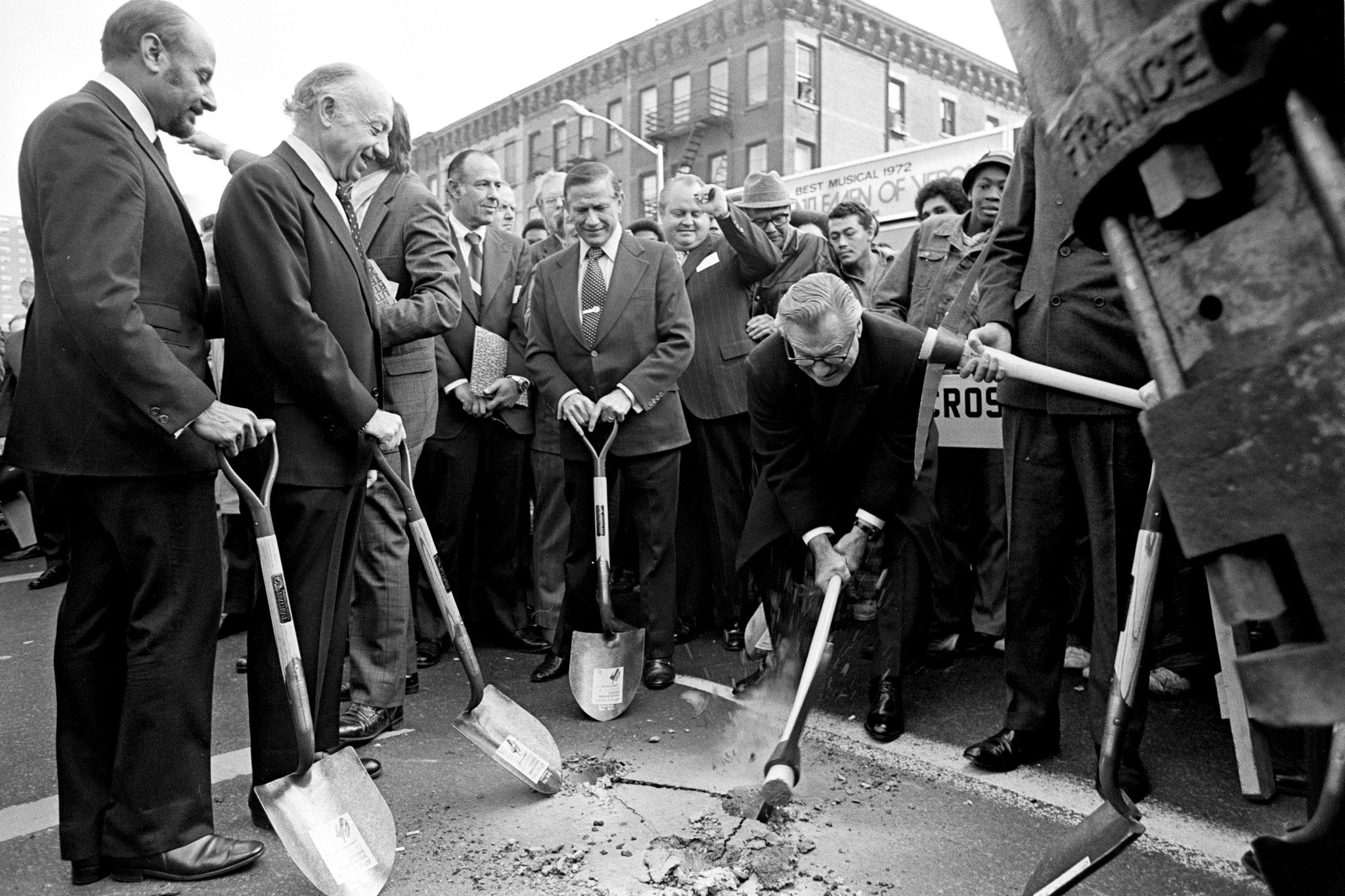 The Second Avenue groundbreaking in October 1972 ( IMAGE: NEAL BOENZI/THE NEW YORK TIMES )