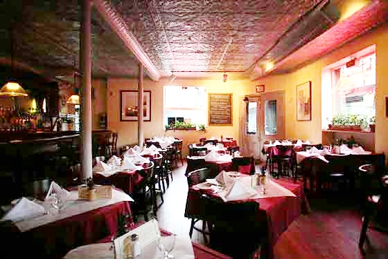 Bridge Cafe, inside. Courtesy: Bridge Cafe