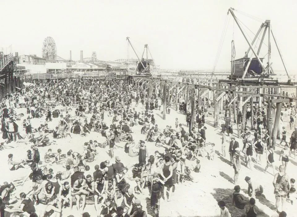 Coney Island (1923) | Image: New York City, Department of Records
