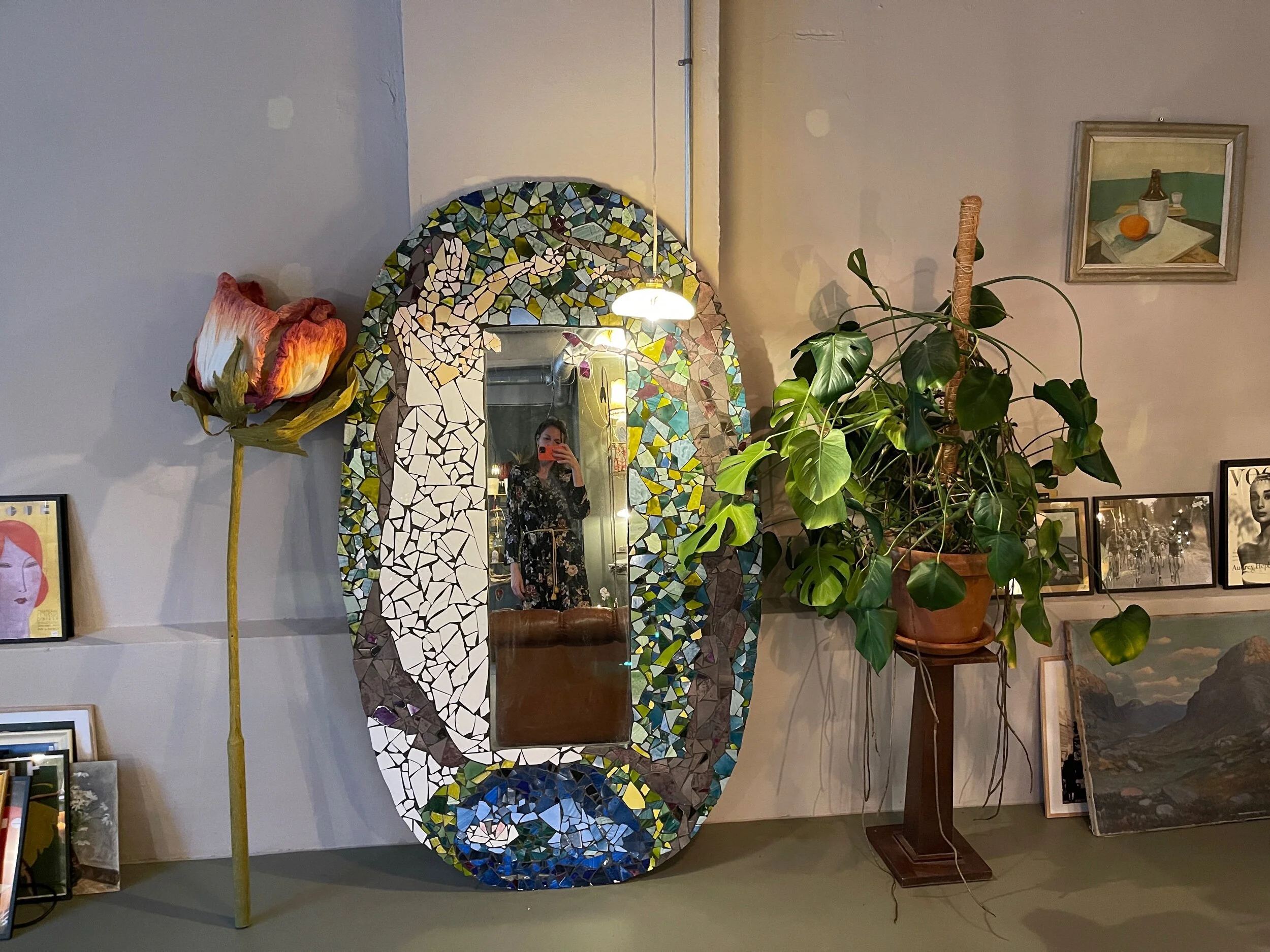 98CB1D00-5E2C-4C45-BCAE-066E4A42B278