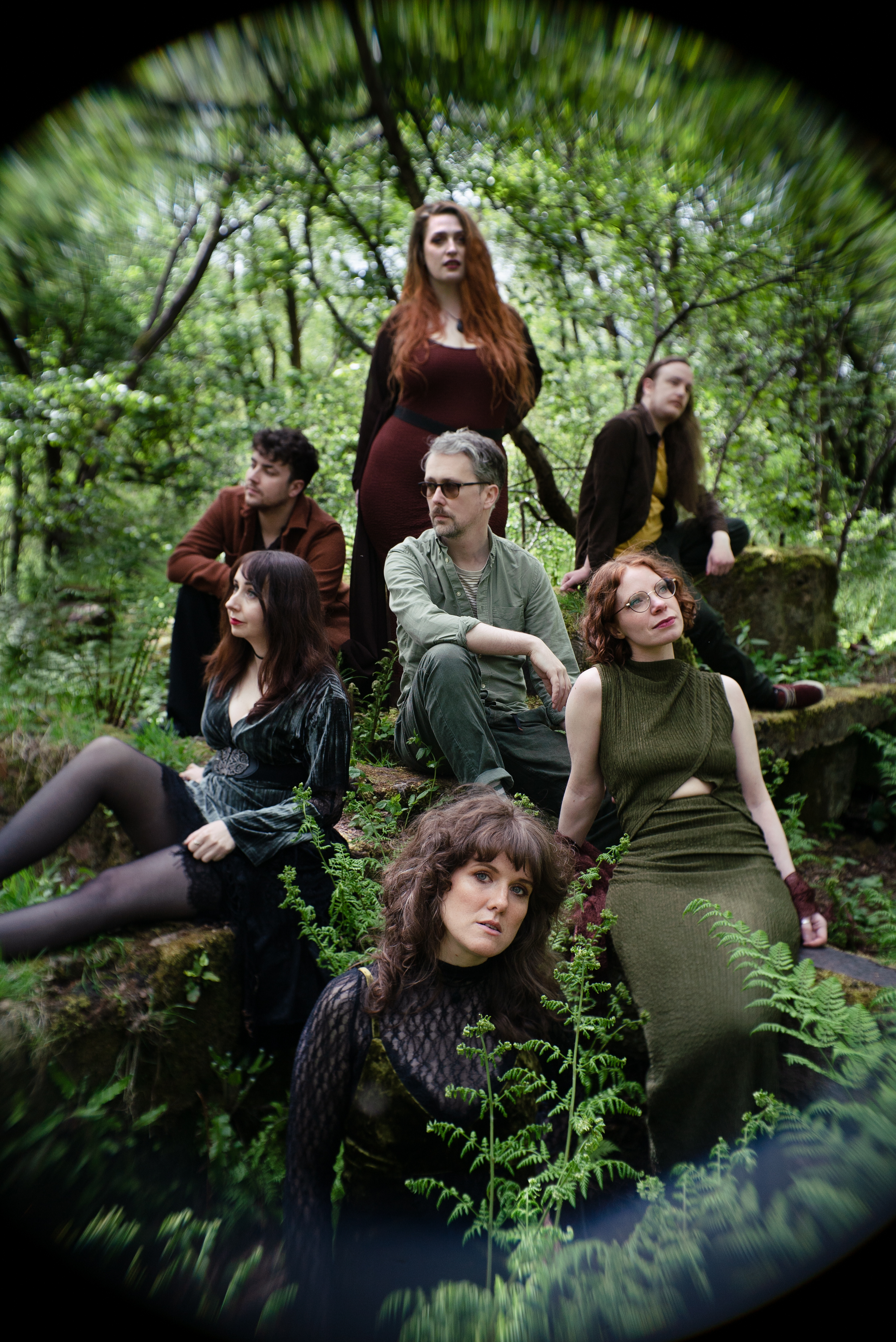 merrowfolk full band ruins portrait - credit Rhianonne Stone.png