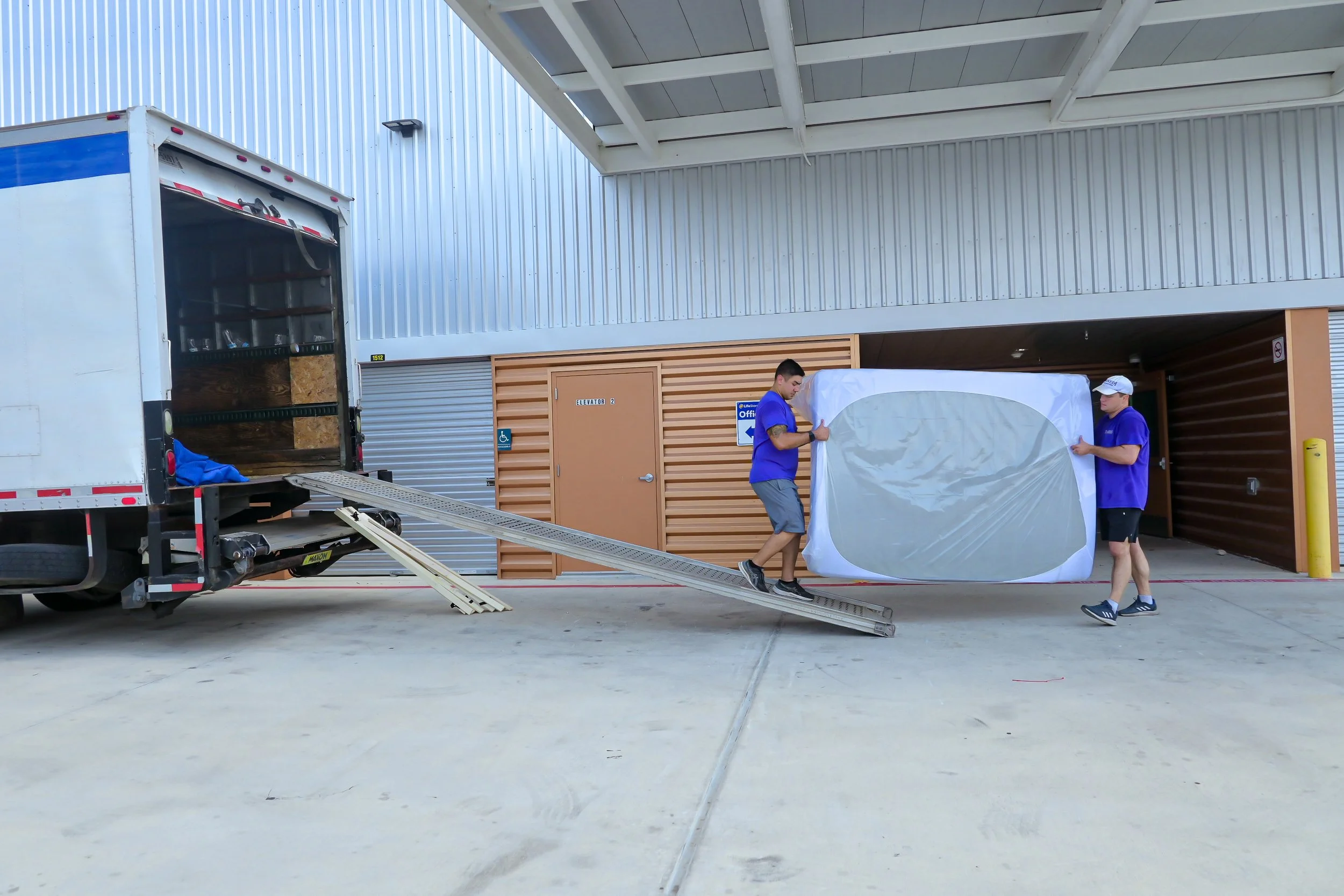 Boxed Moving Services providing professional moving services in San Antonio, Texas