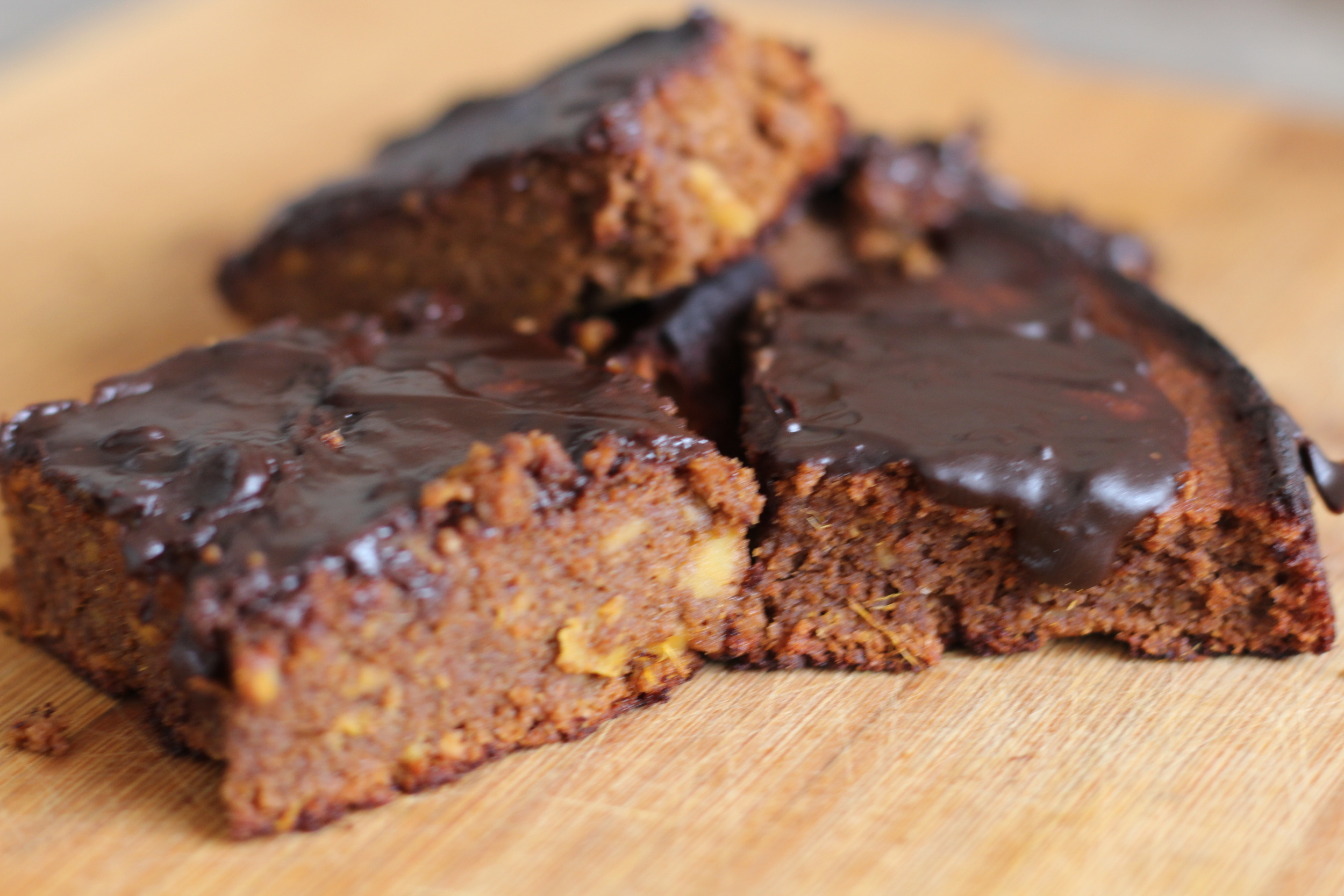 DESSERT: BROWNIES!!! Sweet Potato Brownies Recipe 1 medium Sweet Potato (Cooked until softened- remove all skin) 3 eggs 1/4 cup coconut oil 1/2 cup Raw Honey 3 Tbsp Coconut Floud 3 Tbsp unsweetened Cocoa Powder 1 tsp Vanilla Extract 1/4 tsp baking powder 1/4 tsp cinnamon little salt Preheat Oven 350- Blend all ingredients together and cook for 30-35 mins. Frosting: 1/4cup unsweetened Almond Milk 1/4 cup Cocoa Powder (Unsweetened) 1/4 Cup Coconut Sugar Spread on Brownies when cooled ENJOY! B&B