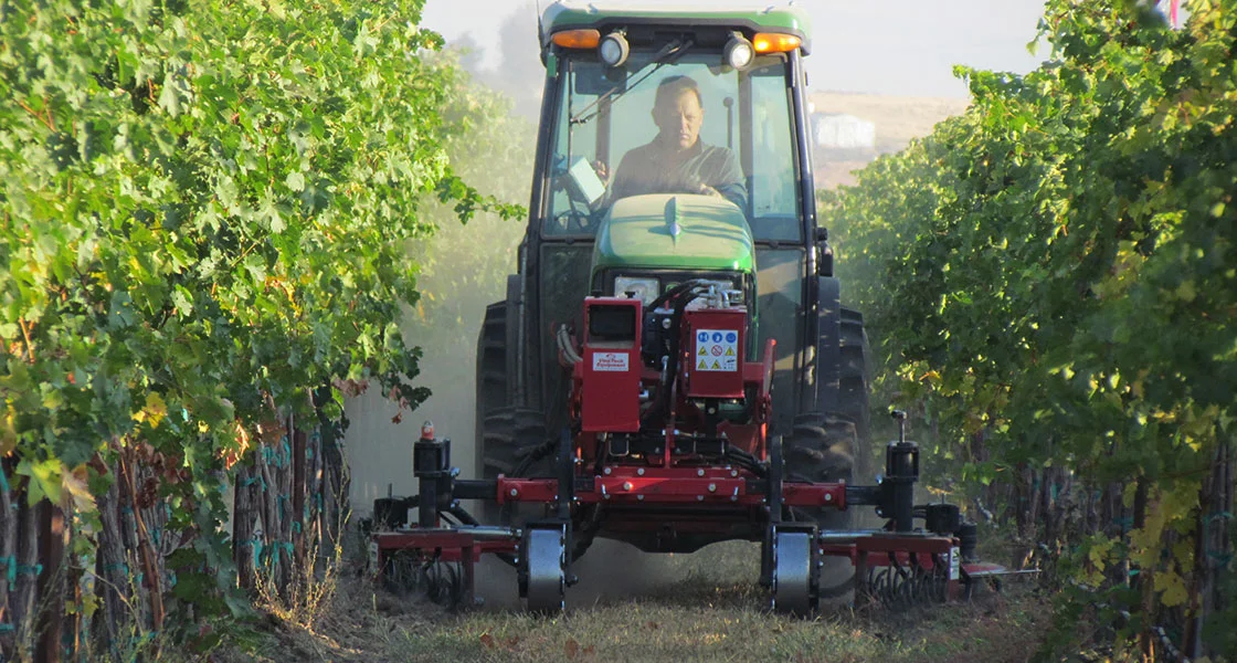 JayTractor1120x600.jpg