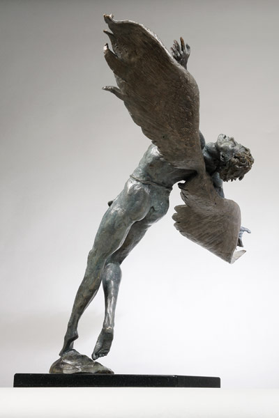 Icarus_lge3.jpg