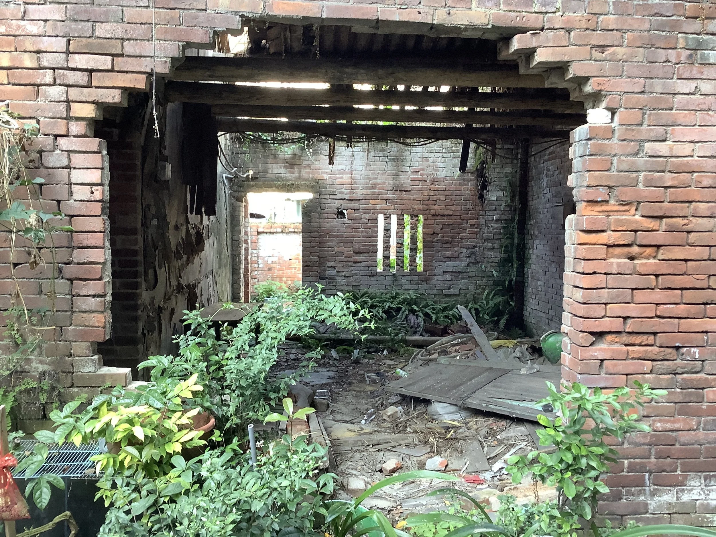 Haunting Ruins