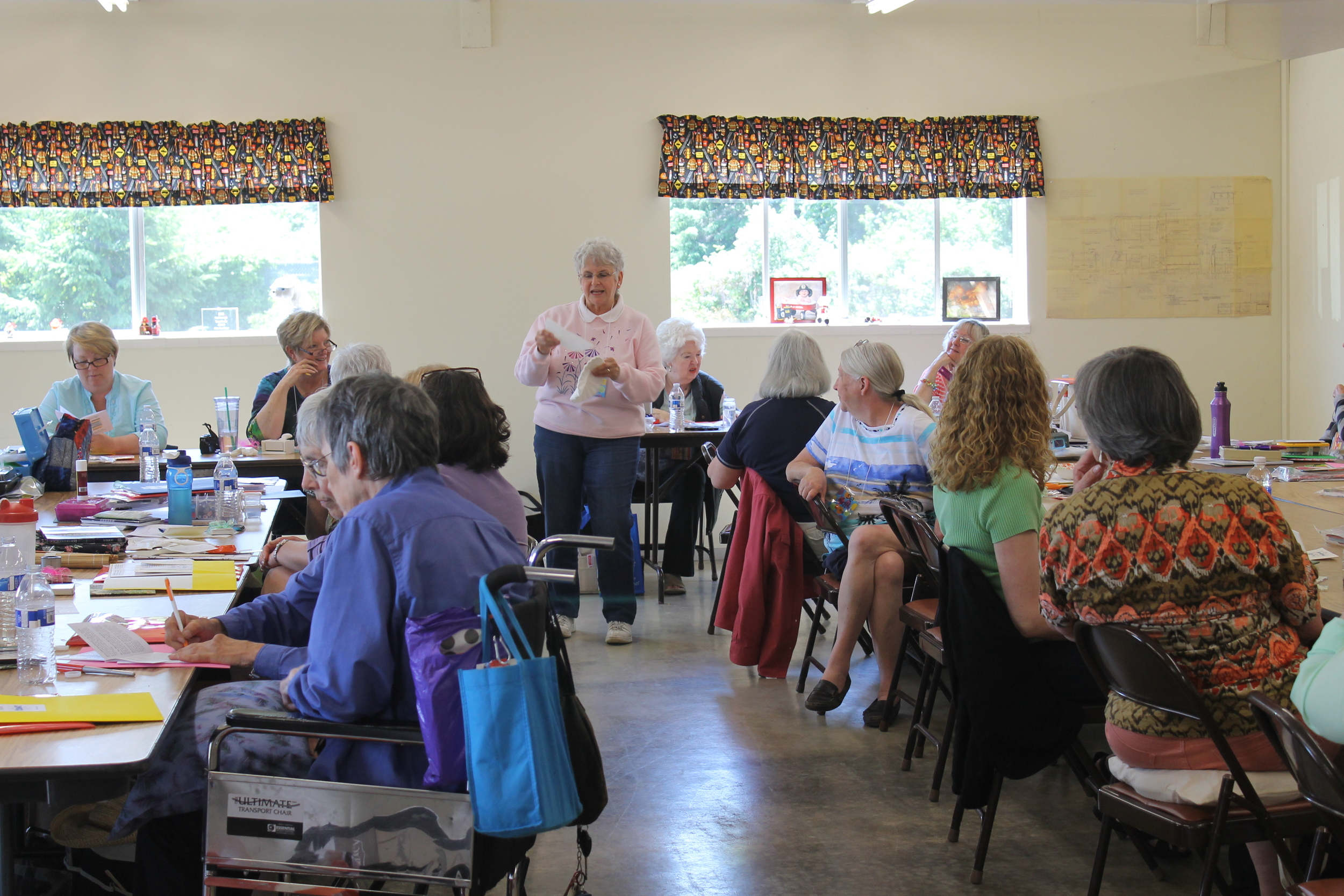 Pat sharing her coffee filter idea at Hamma Hamma in 2015.