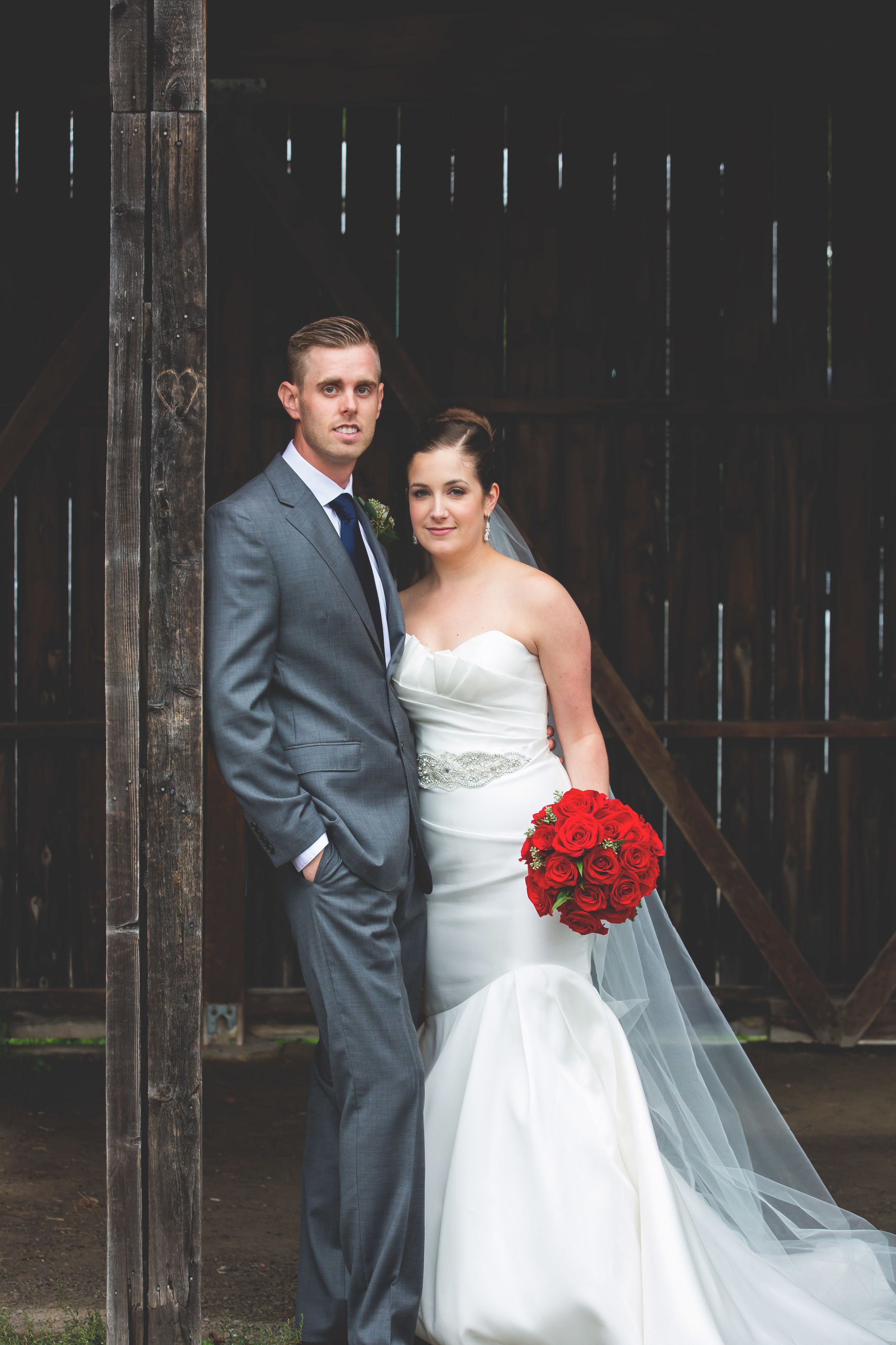 Wedding-Photography-Hamilton-Liuna-Station-Photographer-Burlington-Oakville-Niagara-Photographer-Moments-by-Lauren-Photo-Image-50.jpg
