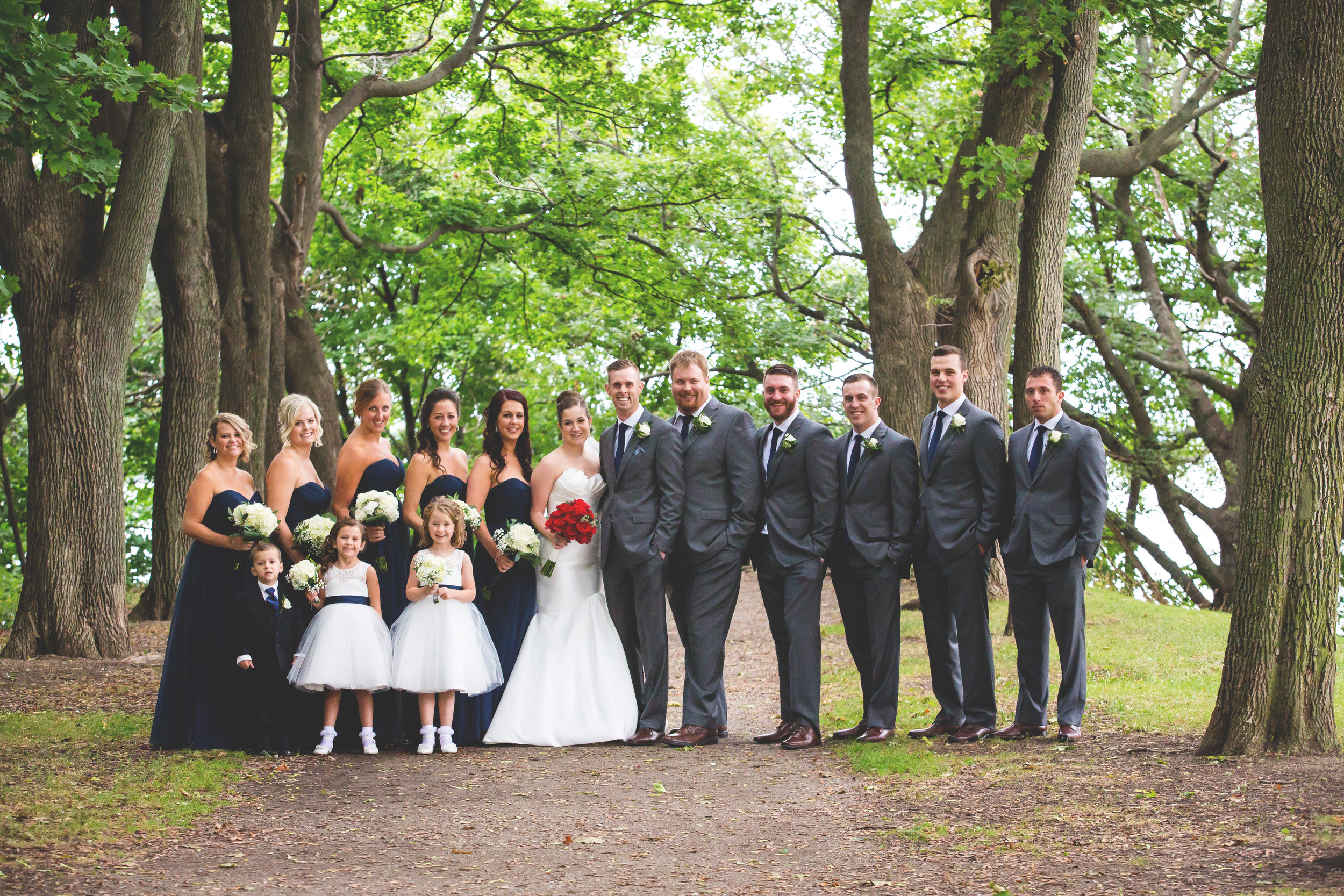 Wedding-Photography-Hamilton-Liuna-Station-Photographer-Burlington-Oakville-Niagara-Photographer-Moments-by-Lauren-Photo-Image-61.jpg
