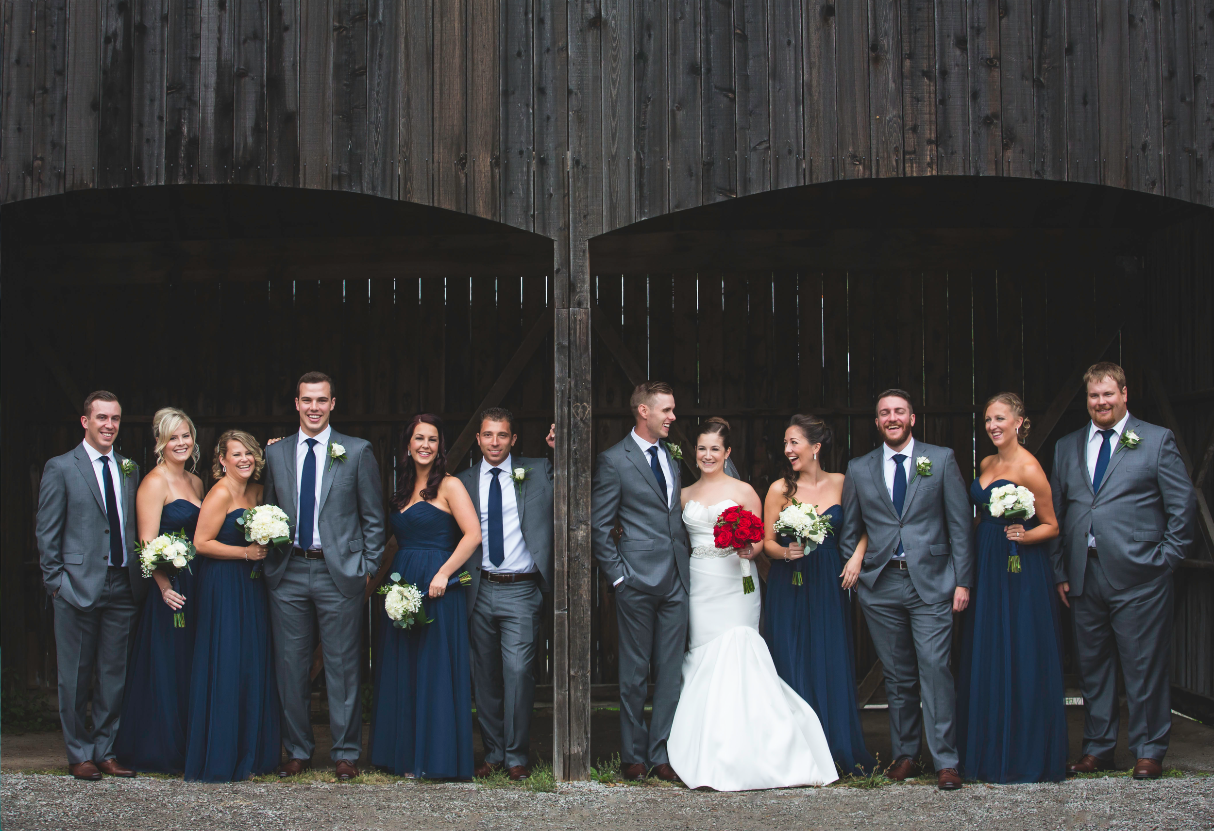 Wedding-Photography-Hamilton-Liuna-Station-Photographer-Burlington-Oakville-Niagara-Photographer-Moments-by-Lauren-Photo-Image-97.png