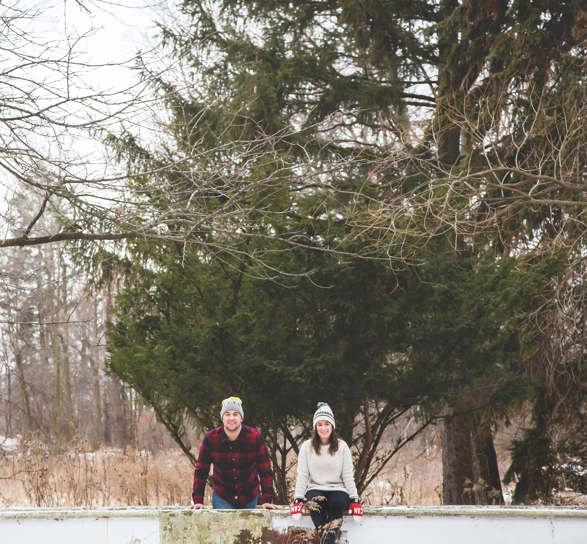 Engagement-Photos-Hamilton-Niagara-Toronto-Burlington-Oakville-Photographer-Engaged-Ring-Photography-Dog-Winter-Moments-by-Lauren-Image-13.png