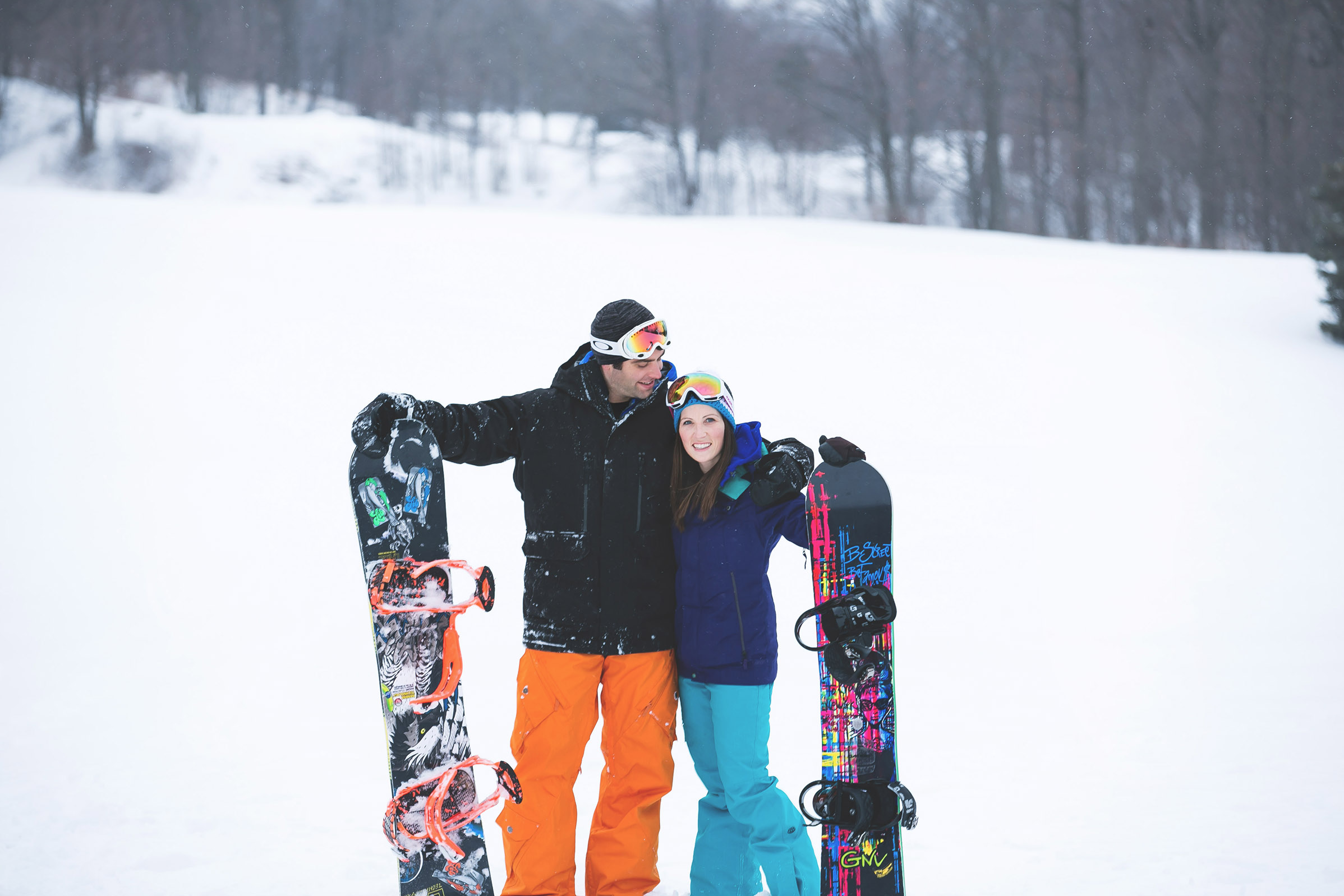 Engagement-Photos-Hamilton-Niagara-Toronto-Burlington-Oakville-Photographer-Engaged-Ring-Photography-Snowboarding-Winter-Moments-by-Lauren-Image-2.png